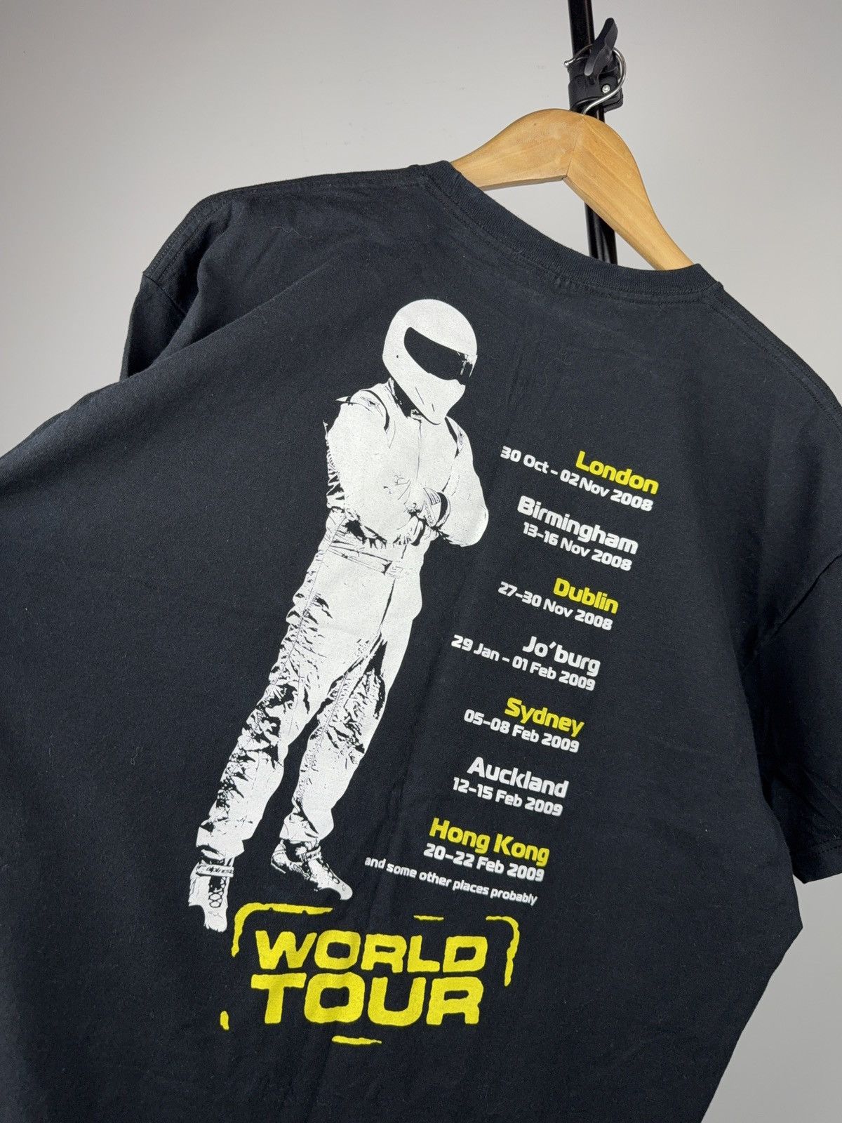 Vintage 00s Vintage 2008 Top Gear Live World Tour Graphic T-Shirt XL Size US XL / EU 56 / 4 - 14 Thumbnail