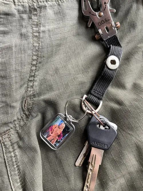 VIBE Vintage Keychain nude Girl 18+ Hysteric key ring Size ONE SIZE - 3 Thumbnail