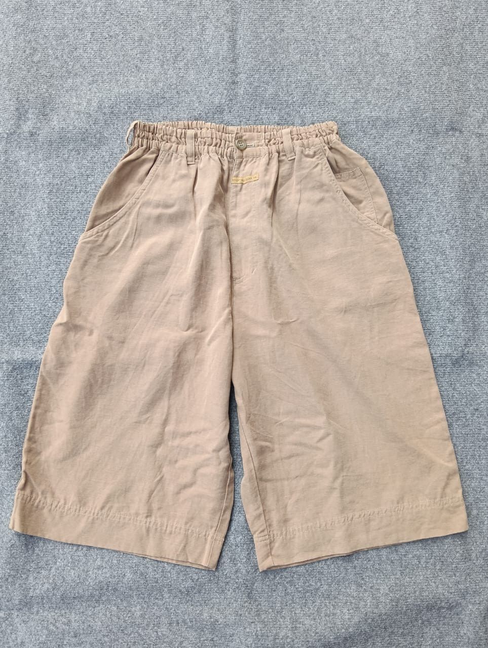 HAI sporting Gear elastic waist shorts - issey miyake.