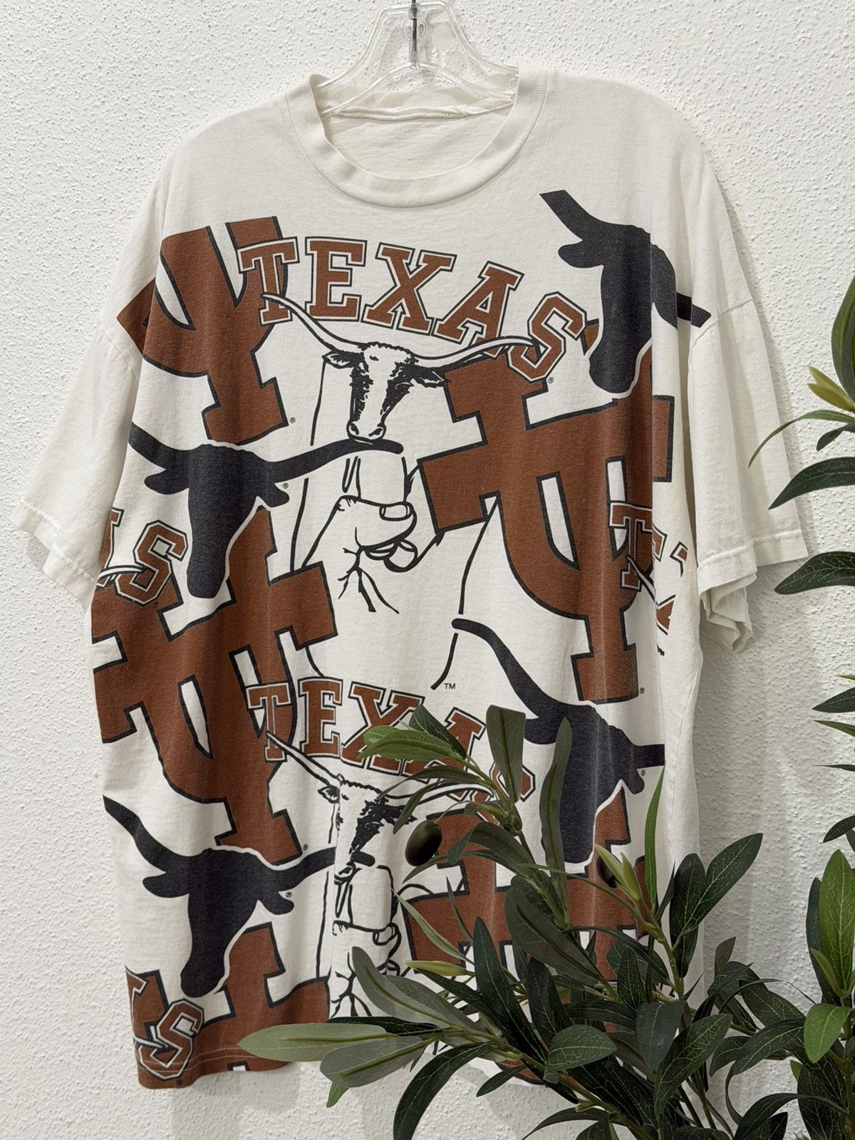 Champs Sport Vintage Y2K Texas Longhorns All Over Print Champs Tshirt XXL Size US XXL / EU 58 / 5 - 3 Thumbnail