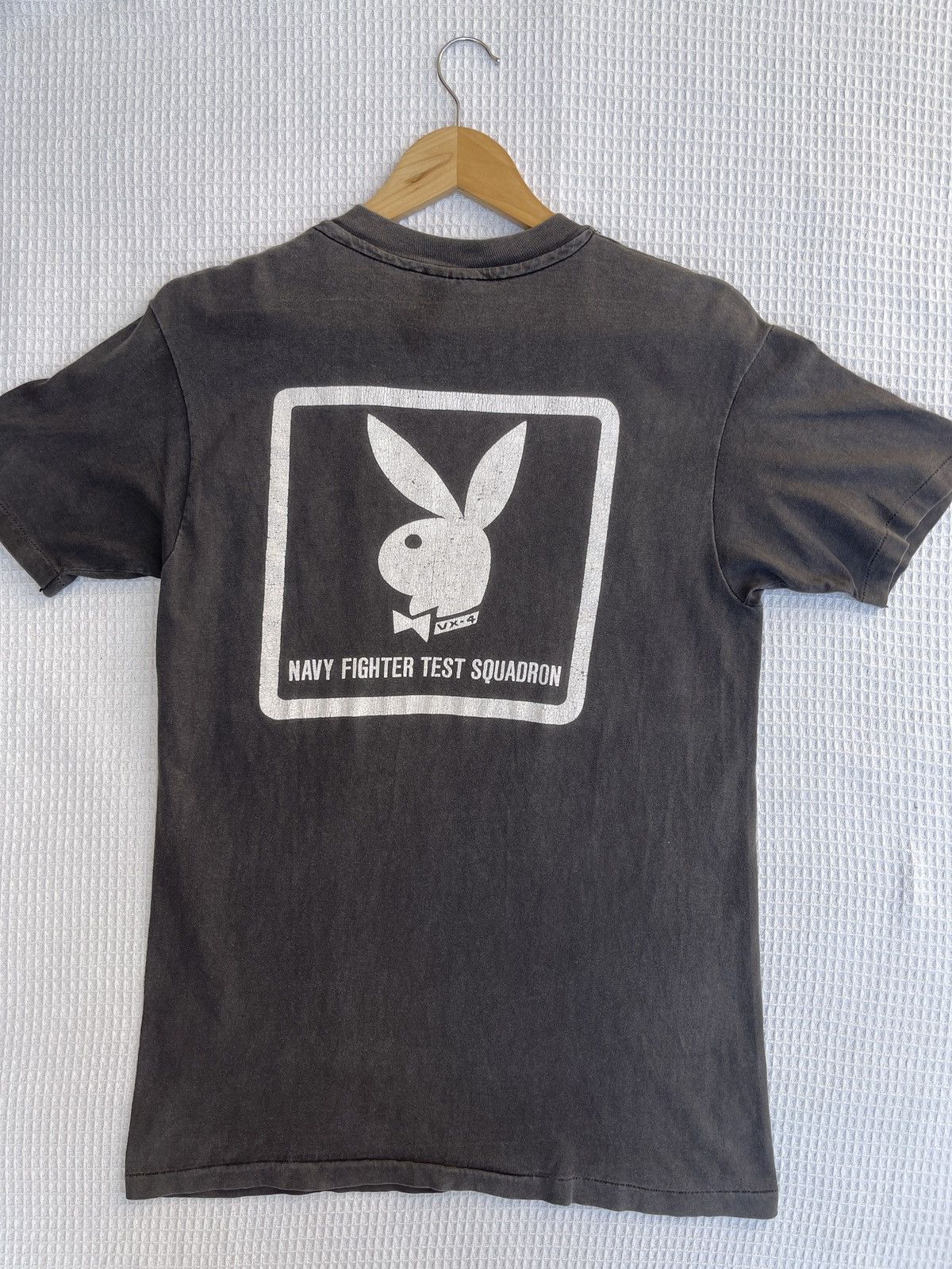 Playboy Rare🔥Vtg 80s Sun Faded TAIL HOOK Playboy ERD GRUNGE Tee Size US M / EU 48-50 / 2 - 11 Thumbnail