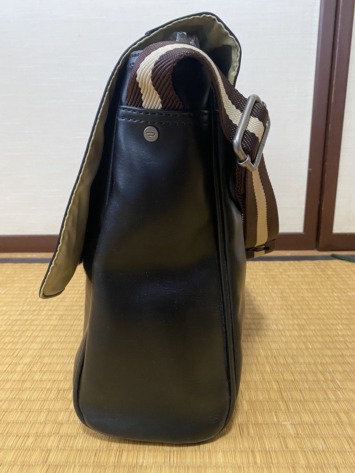 Diesel Diesel Crossbody Messanger Shoulder Bag Large Size Unisex Size ONE SIZE - 5 Thumbnail