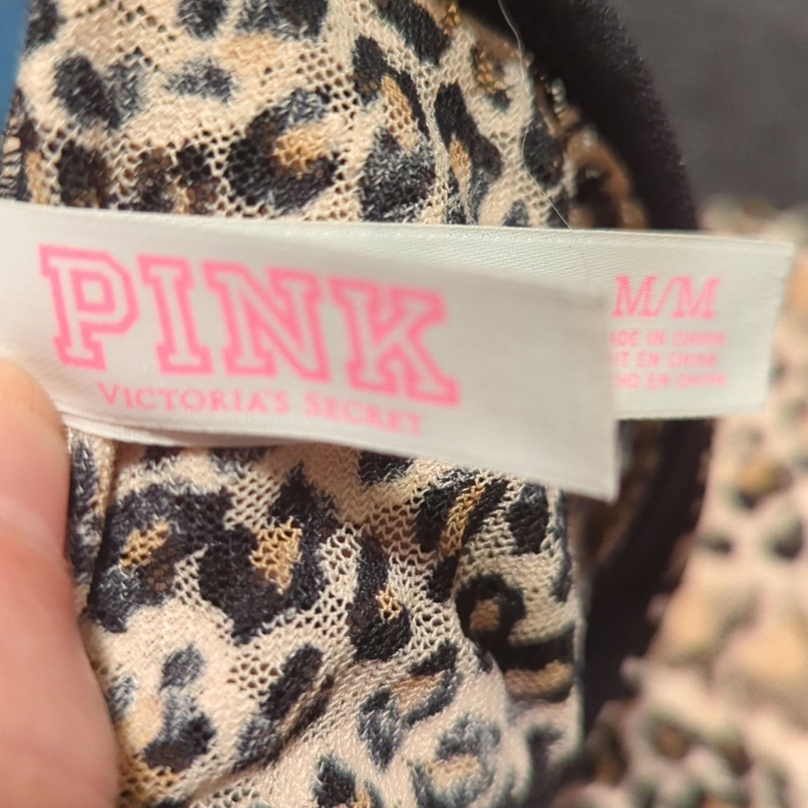 Victoria's Secret Victoria's Secret Pink Bandeau Cheetah Print Bra M Size ONE SIZE - 7 Thumbnail