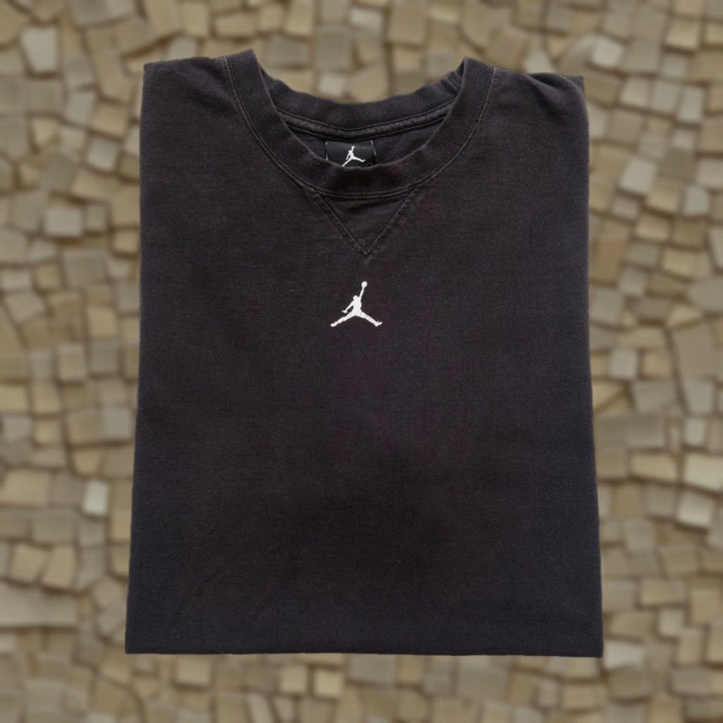 Jordan Brand VINTAGE Jordan Brand Y2K 90s JUMPMAN RETRO BLACK GRAPHIC T SHIRT XL Mens Size US XL / EU 56 / 4 - 1 Thumbnail