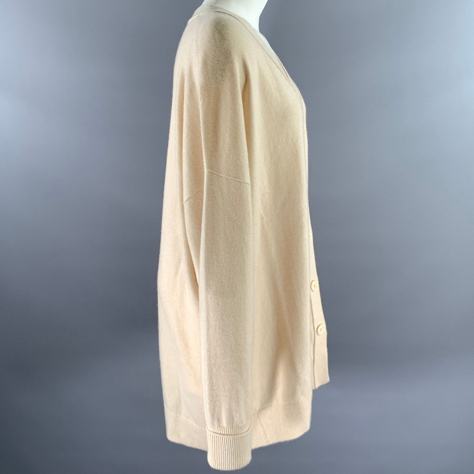 Loewe LOEWE Size M Cream Cashmere Blend Asymmetric Cardigan Size M / US 6-8 / IT 42-44 - 3 Thumbnail