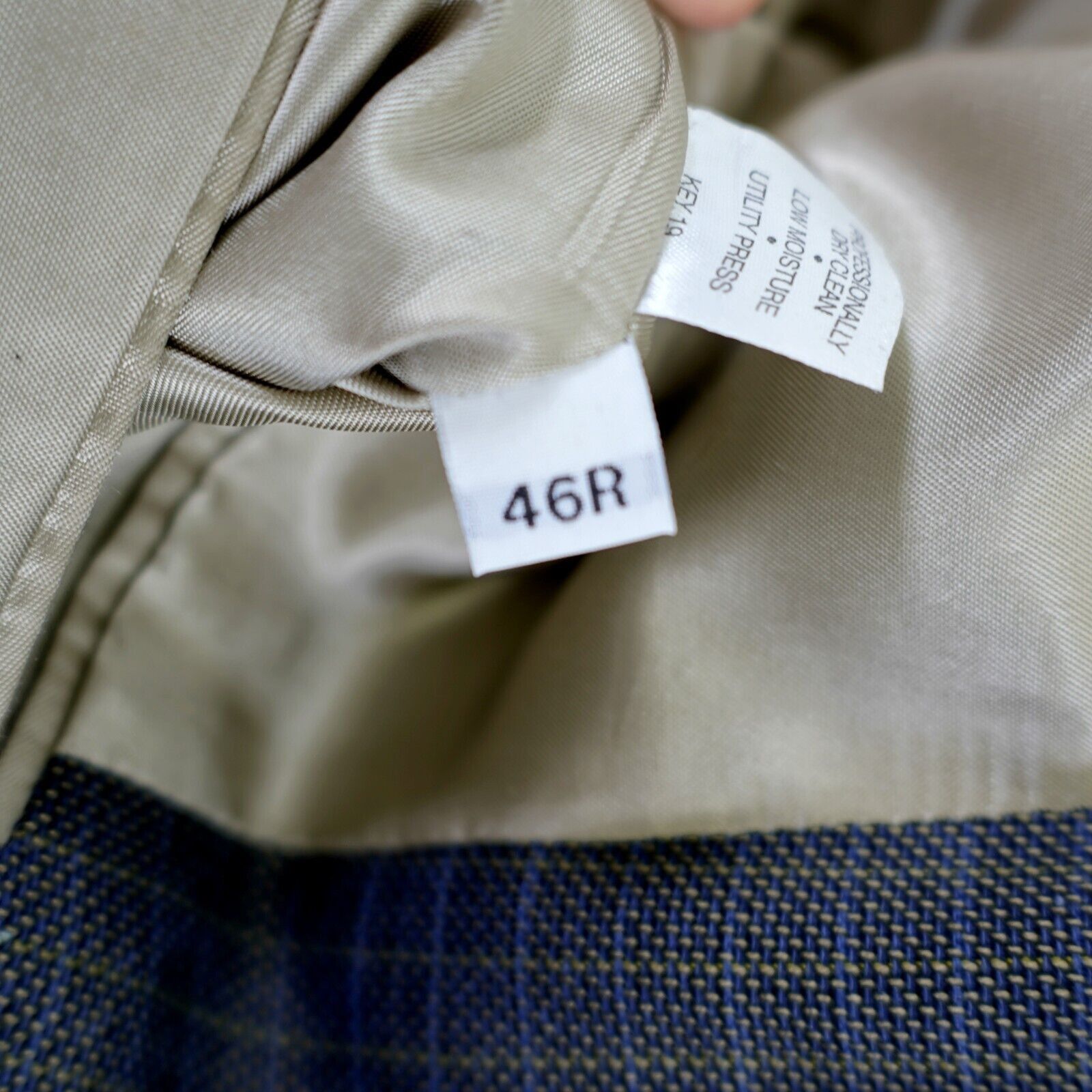 Hart Schaffner Marx Hart Schaffner Marx Thick Textured Wool Royal Navy Blue Tan Size 46R - 9 Thumbnail