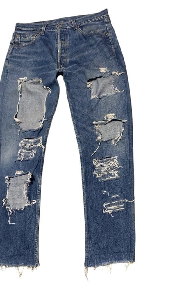 Levi's Vintage Levis 501 Blue Jeans Distressed Nice Design Size US 33 - 3 Thumbnail