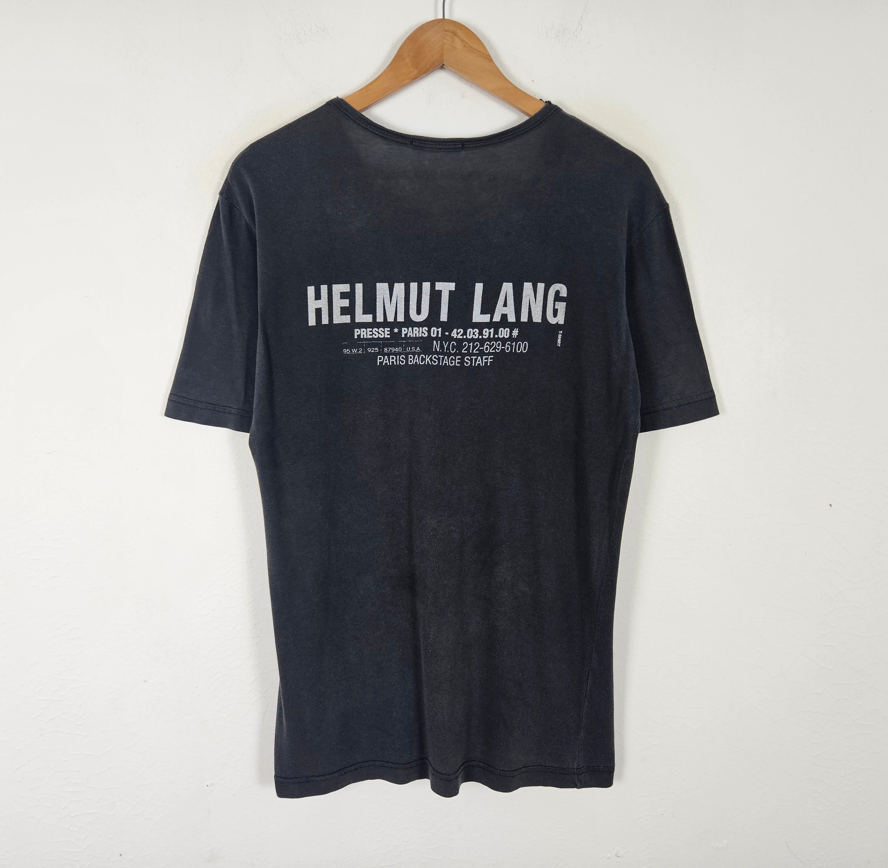 Helmut Lang Helmut Lang Backstage Staff Paris NYC shirt Size US S / EU 44-46 / 1 - 2 Thumbnail