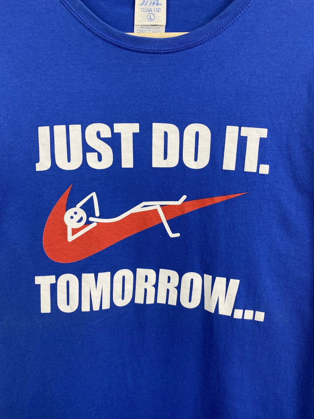 Nike 🇺🇸 Vintage 90s Nike Just Do It Tomorrow T-Shirt Humor Rare Size US L / EU 52-54 / 3 - 4 Thumbnail