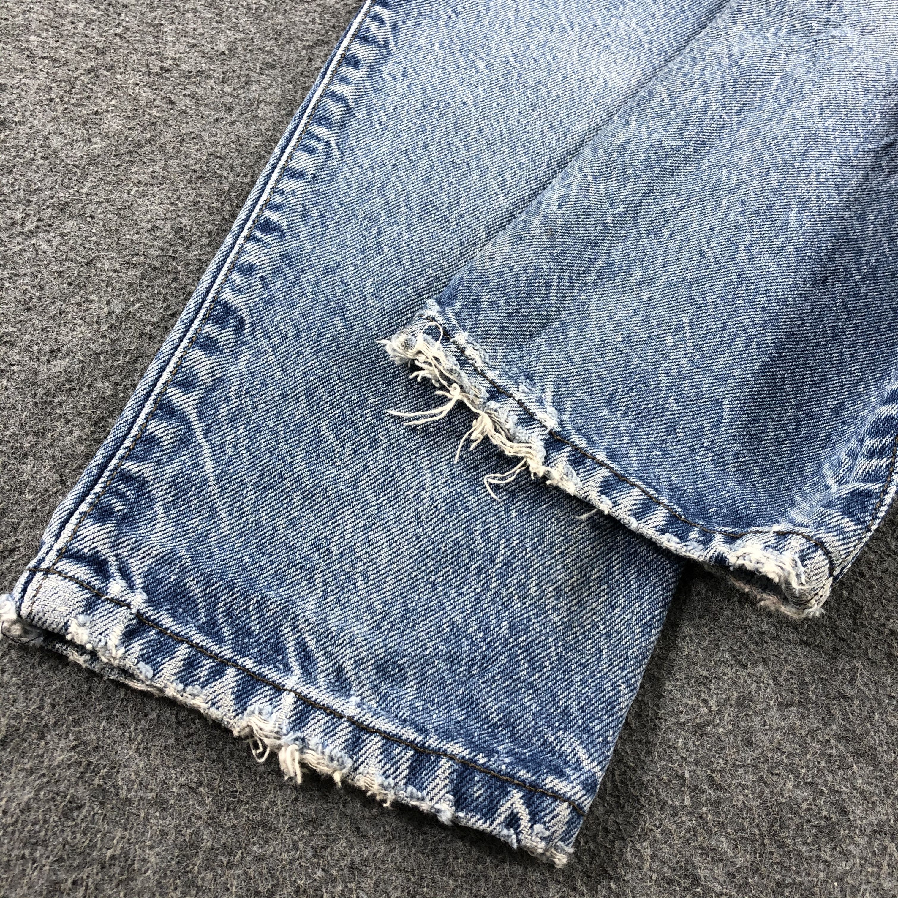 Levi's 90s Vintage Blue Wash Levis Jeans-J2528 Size US 28 / EU 44 - 6 Thumbnail
