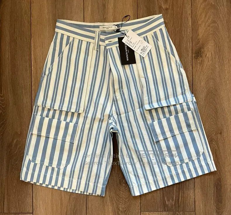 Vintage Maison Kitsuné Men's Striped Cargo Shorts. Size US 42 / EU 58 - 1 Thumbnail