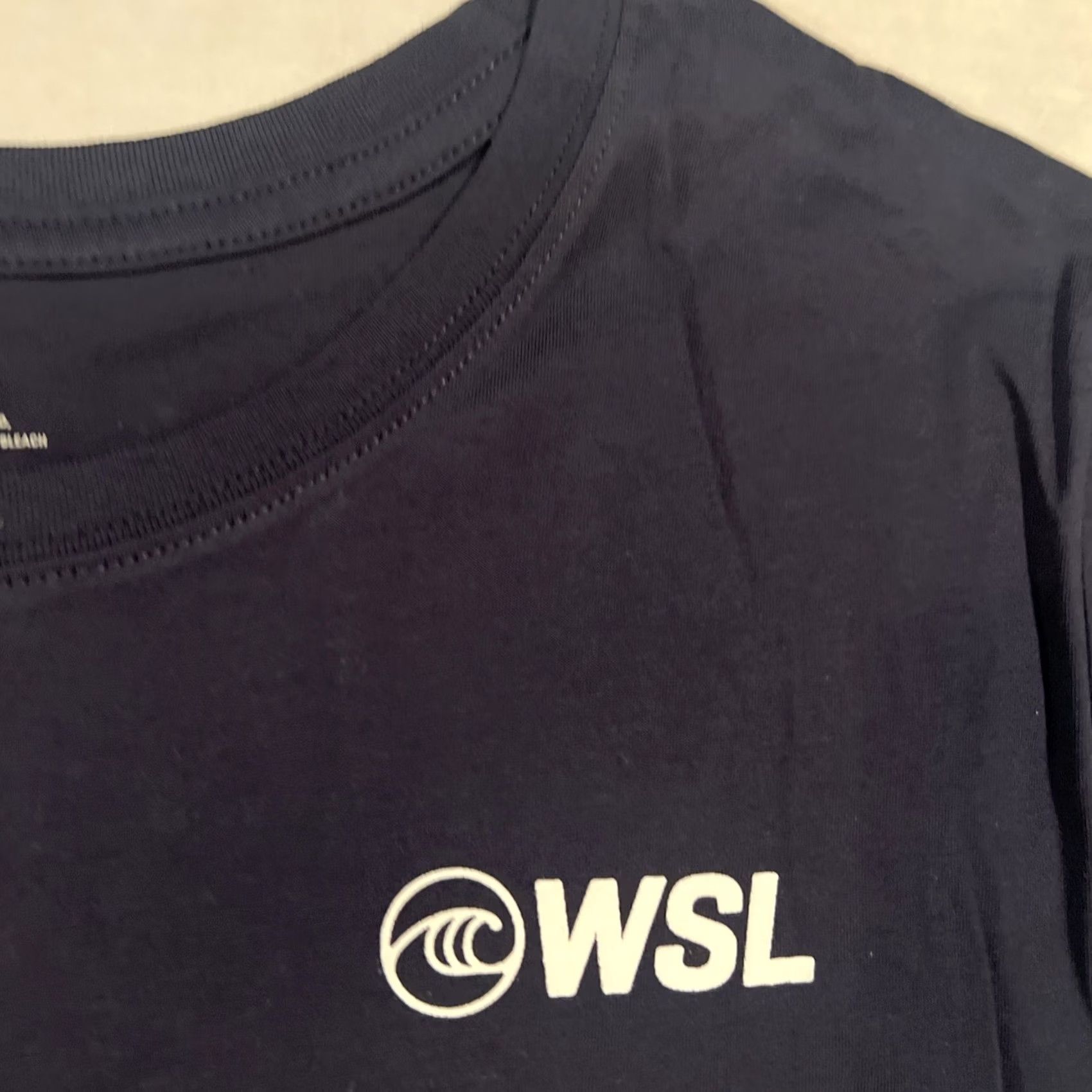 Vintage WSL Shirt Women’s Small Blue Surfer Tee Short Sleeve Crew Neck Regular Fit Limited Edition Cotton T-Shirt Surfing Fan Theme Size S / US 4 / IT 40 - 2 Thumbnail