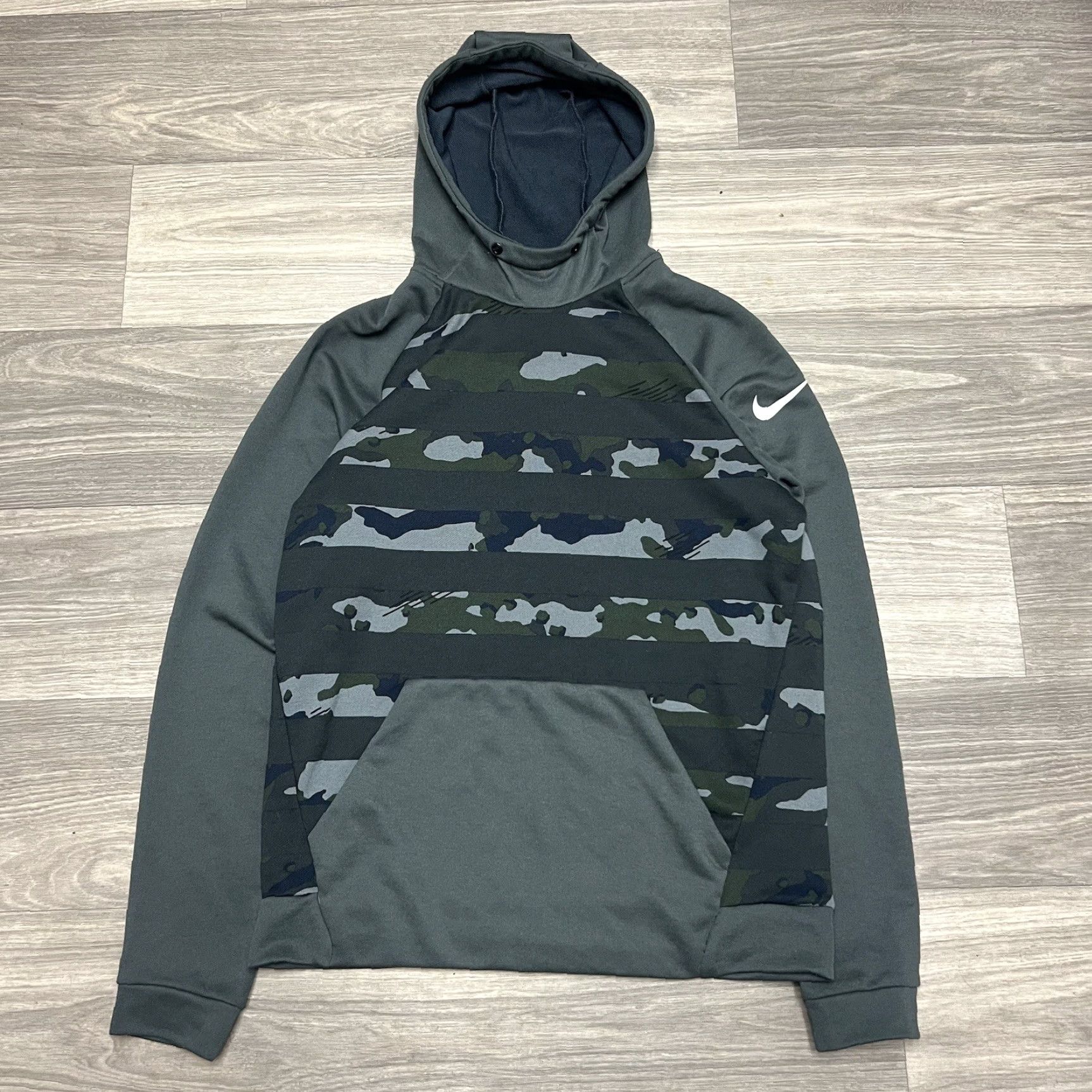 Nike Nike Hoodie Geometric Camo Sweatshirt Men M Gray Dri-Fit Athletic Pullover Size US M / EU 48-50 / 2 - 2 Thumbnail