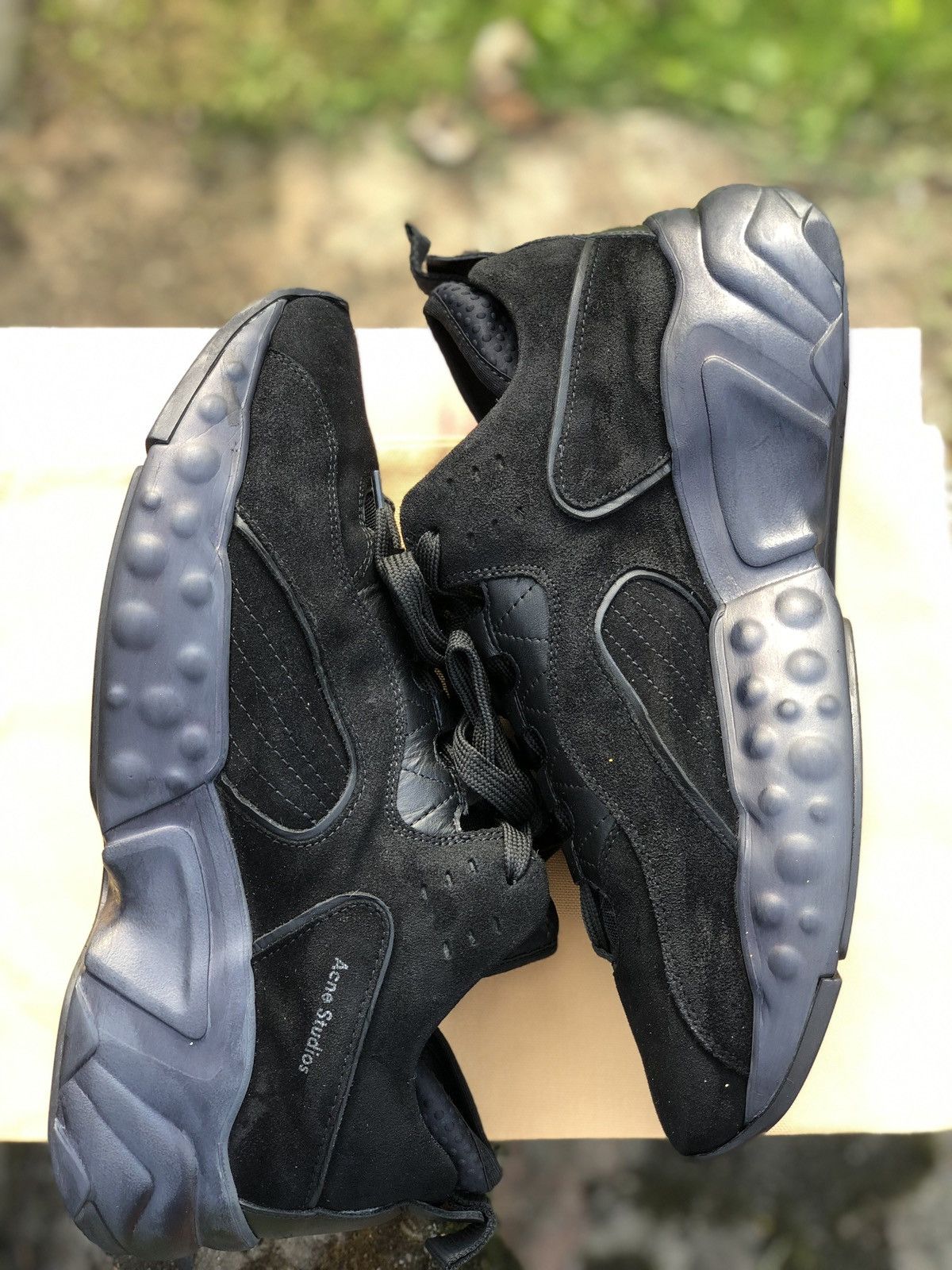 Acne Studios Acne Studios Suede Leather Rockaway Sneakers Size US 10 / EU 43 - 4 Thumbnail