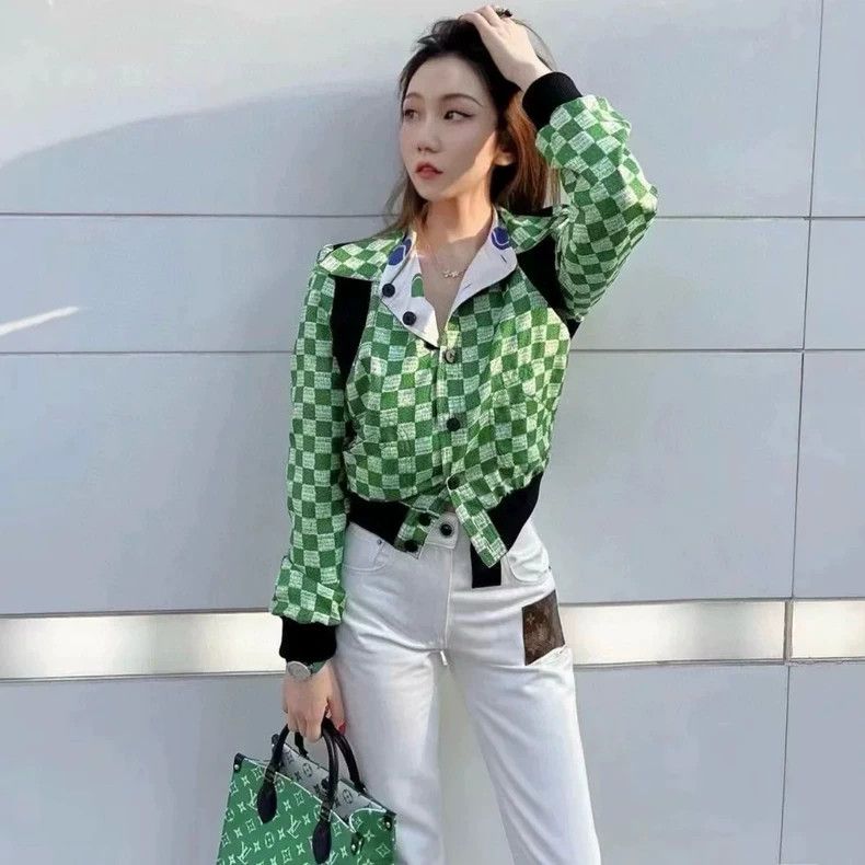 Louis Vuitton Louis Vuitton Checkerboard reversible cropped jacket Size XS / US 0-2 / IT 36-38 - 8 Thumbnail