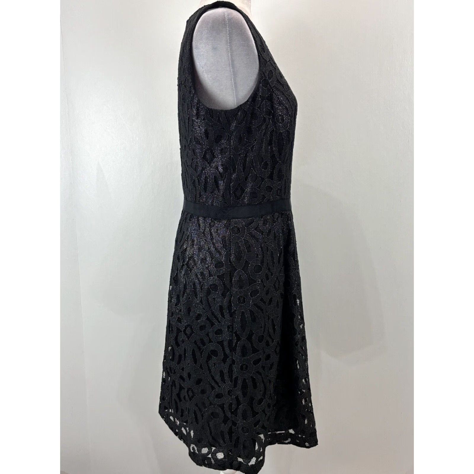Ralph Lauren Lauren Ralph Lauren Lace Overlay Cocktail Party Dress, Black, Size 10, Sleeveless, Womens Size L / US 10 / IT 46 - 4 Thumbnail