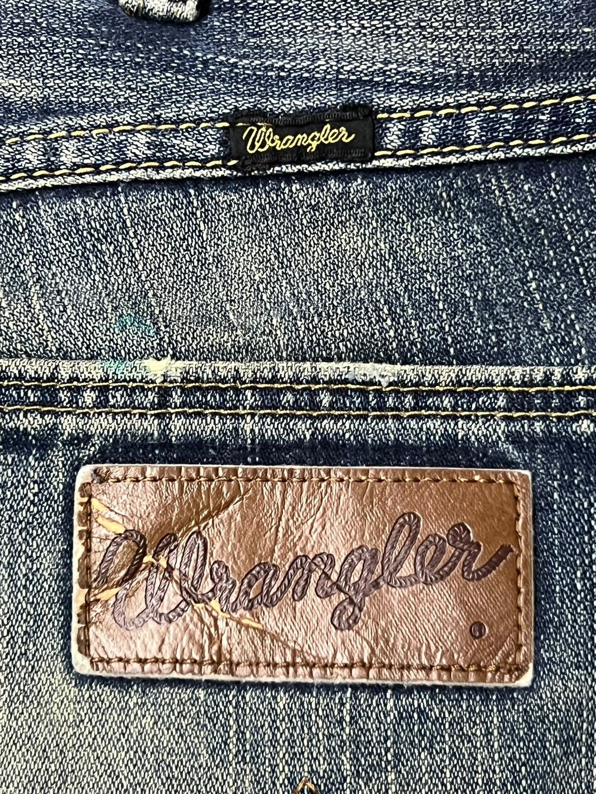 Wrangler Vintage Y2K Wrangler - Faded Mud Wash, Distressed Denim Size US 29 - 11 Thumbnail