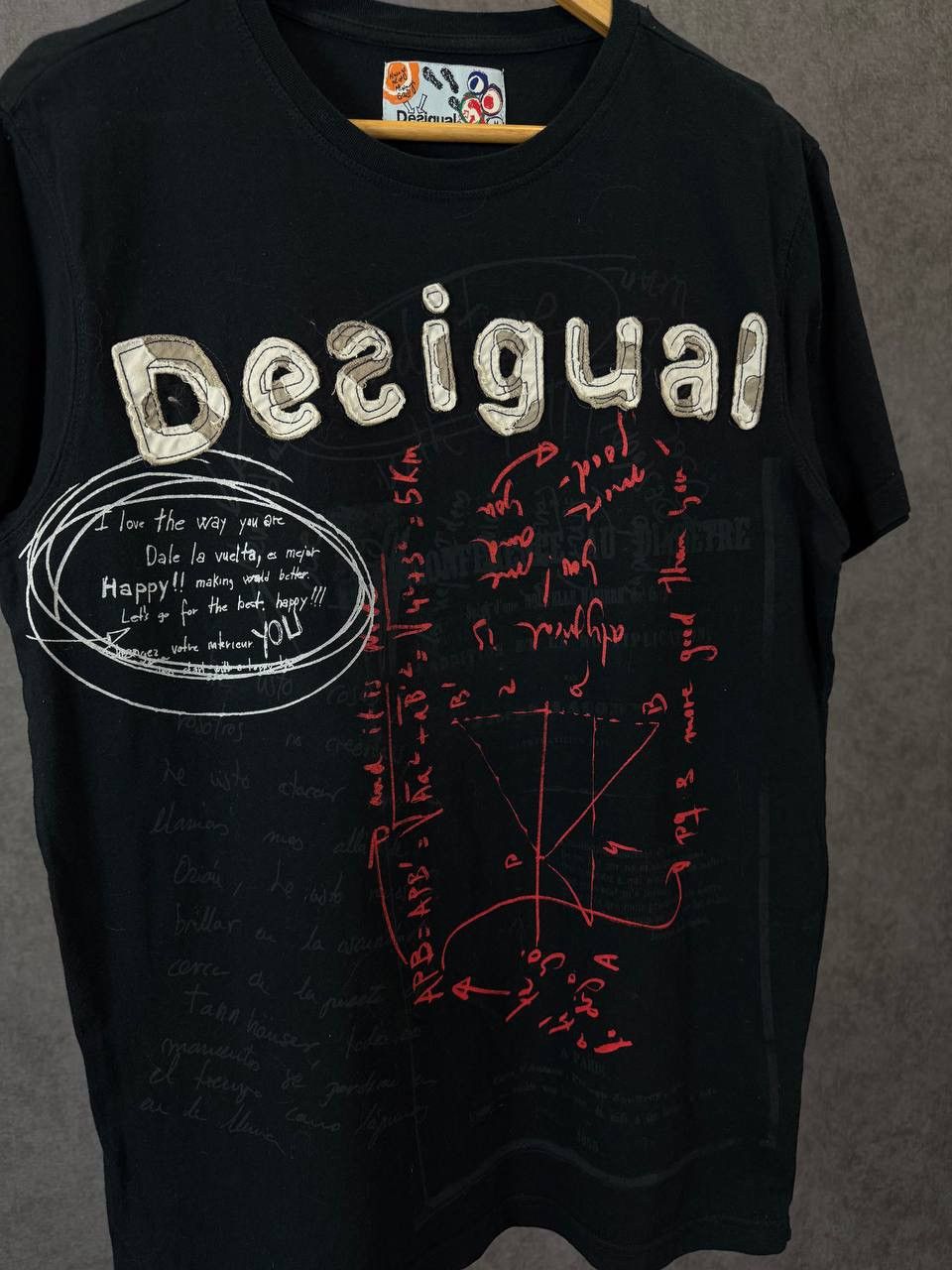 Desigual Desigual art designer tee Size US M / EU 48-50 / 2 - 3 Thumbnail