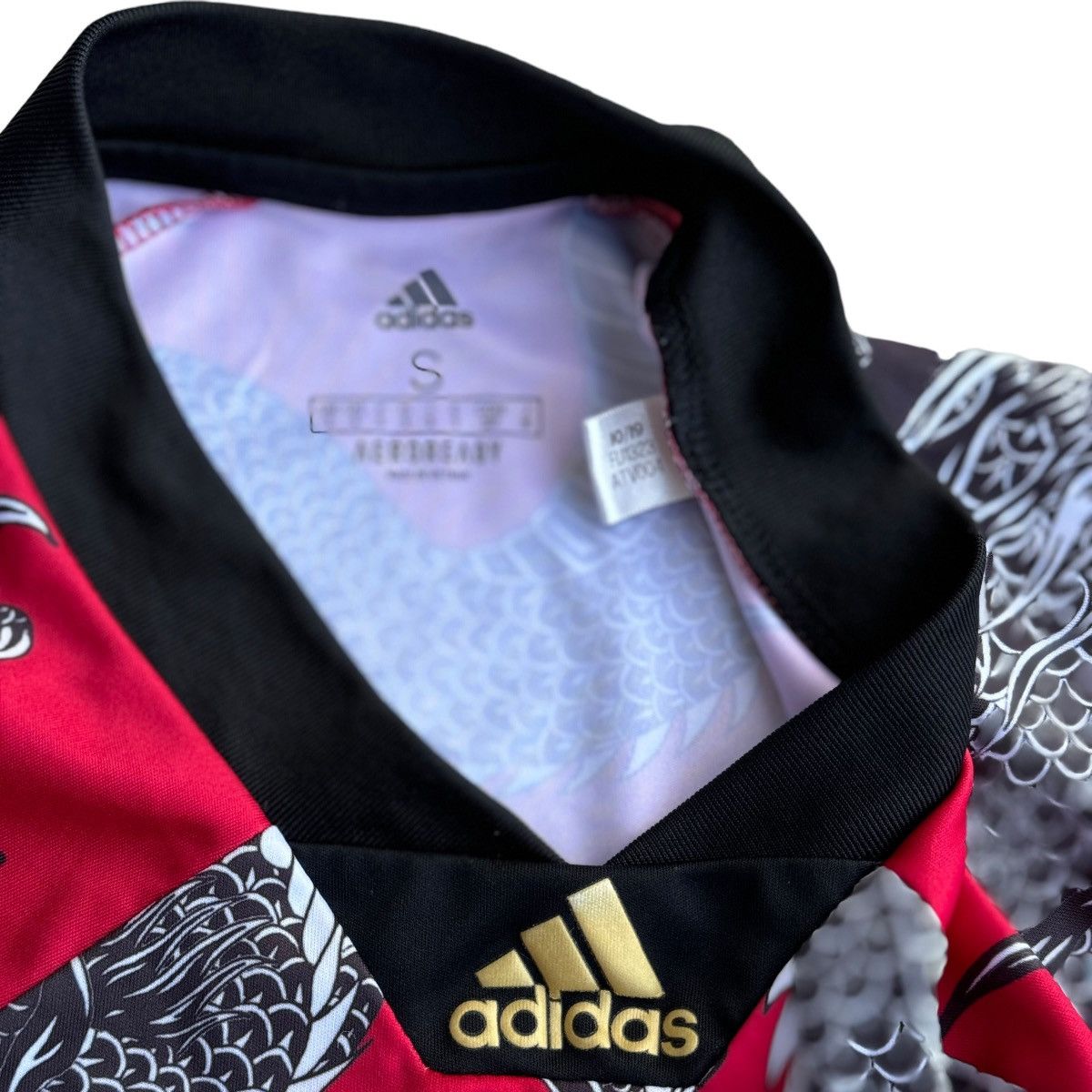 Adidas × JNCO 2019 MANCHESTER UNITED CNY ADIDAS SOCCER JERSEY AOP DRAGON Size US S / EU 44-46 / 1 - 6 Thumbnail