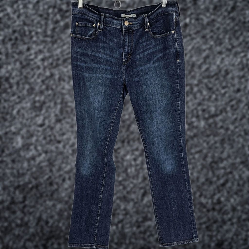 Levi's VINTAGE? No. Levi's 515 Straight Jeans Womens 12L W31 L34 Dark Wash Stretch Denim Mid Rise Size 34" / US 12 / IT 48 - 1 Thumbnail