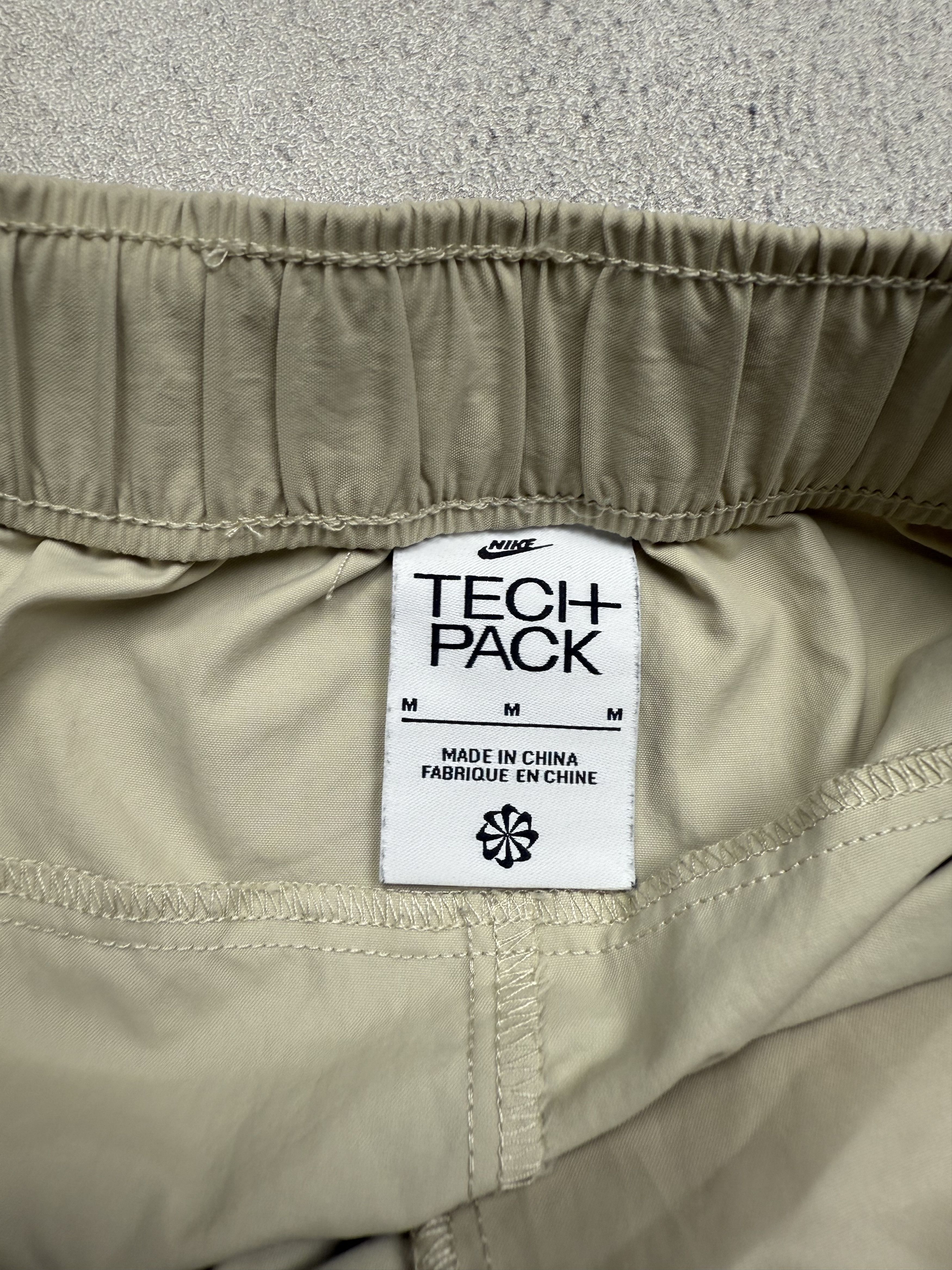 Nike Nike Tech Pack Shorts Multipocket Size US 32 / EU 48 - 8 Thumbnail
