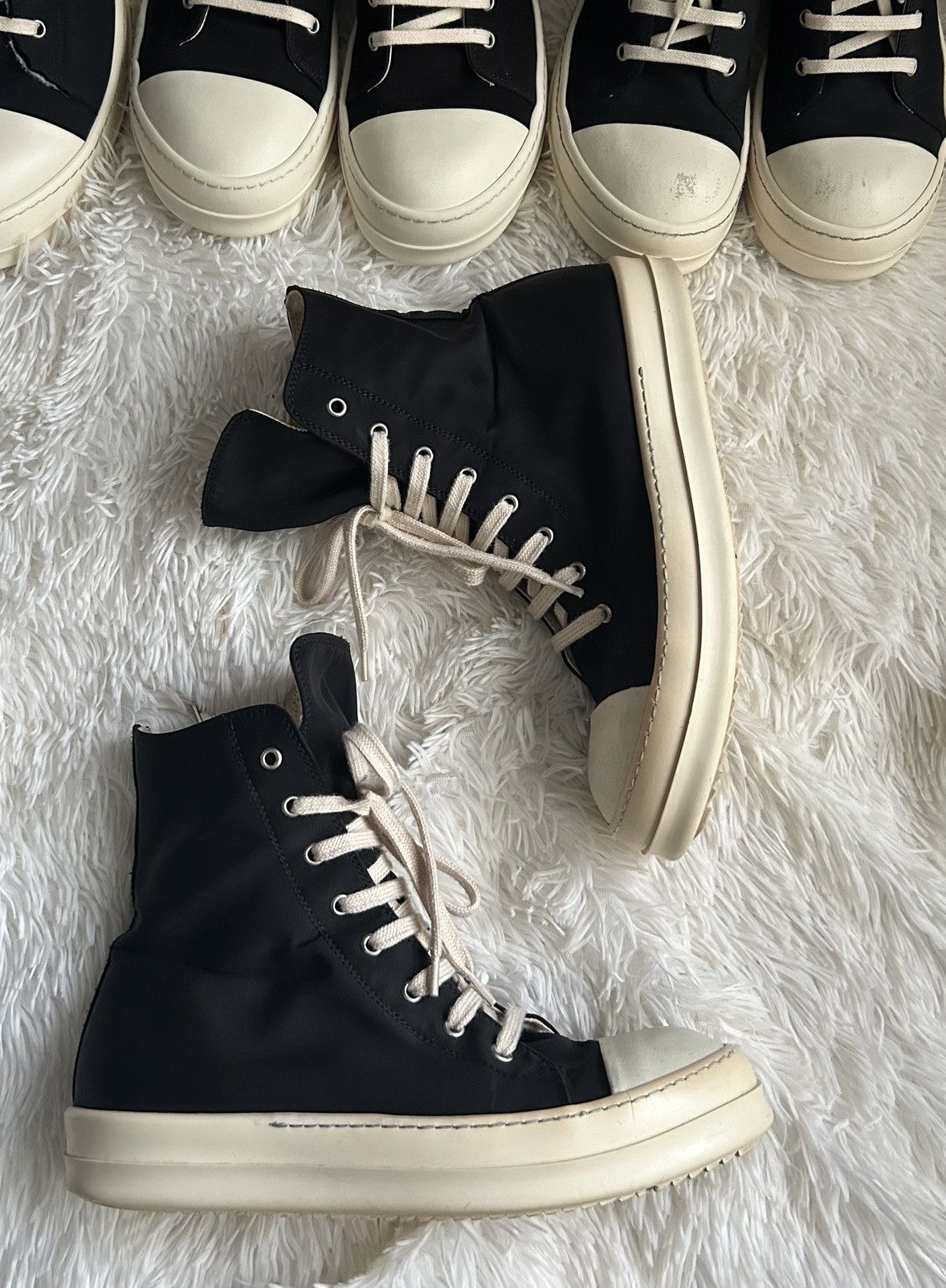 Rick Owens × Rick Owens Drkshdw Rick Owens Drkshdw Yeti abstract