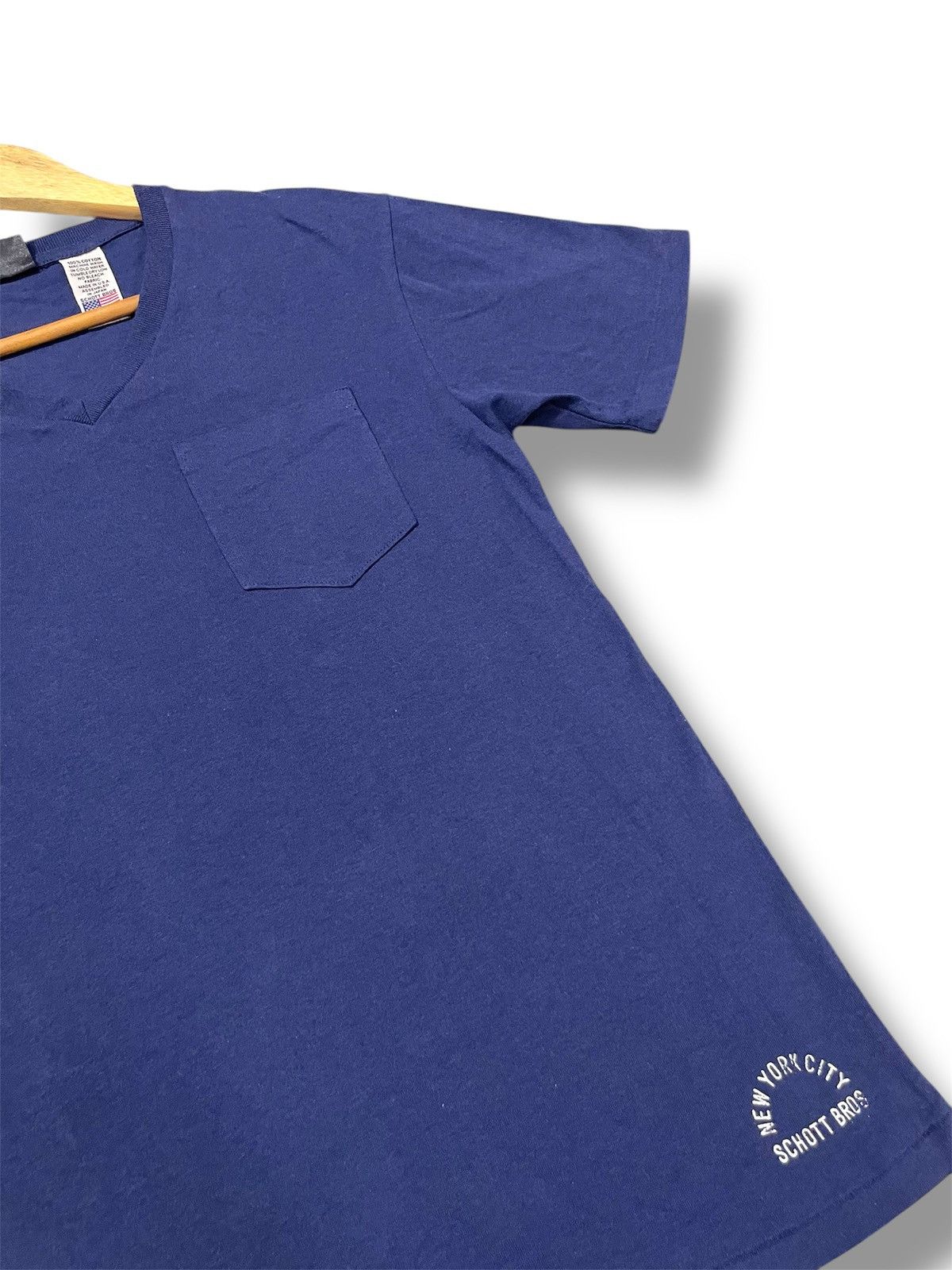 Schott × Vintage Vintage Schott Bros New York City V-Neck Pocket Tee Size US S / EU 44-46 / 1 - 7 Thumbnail