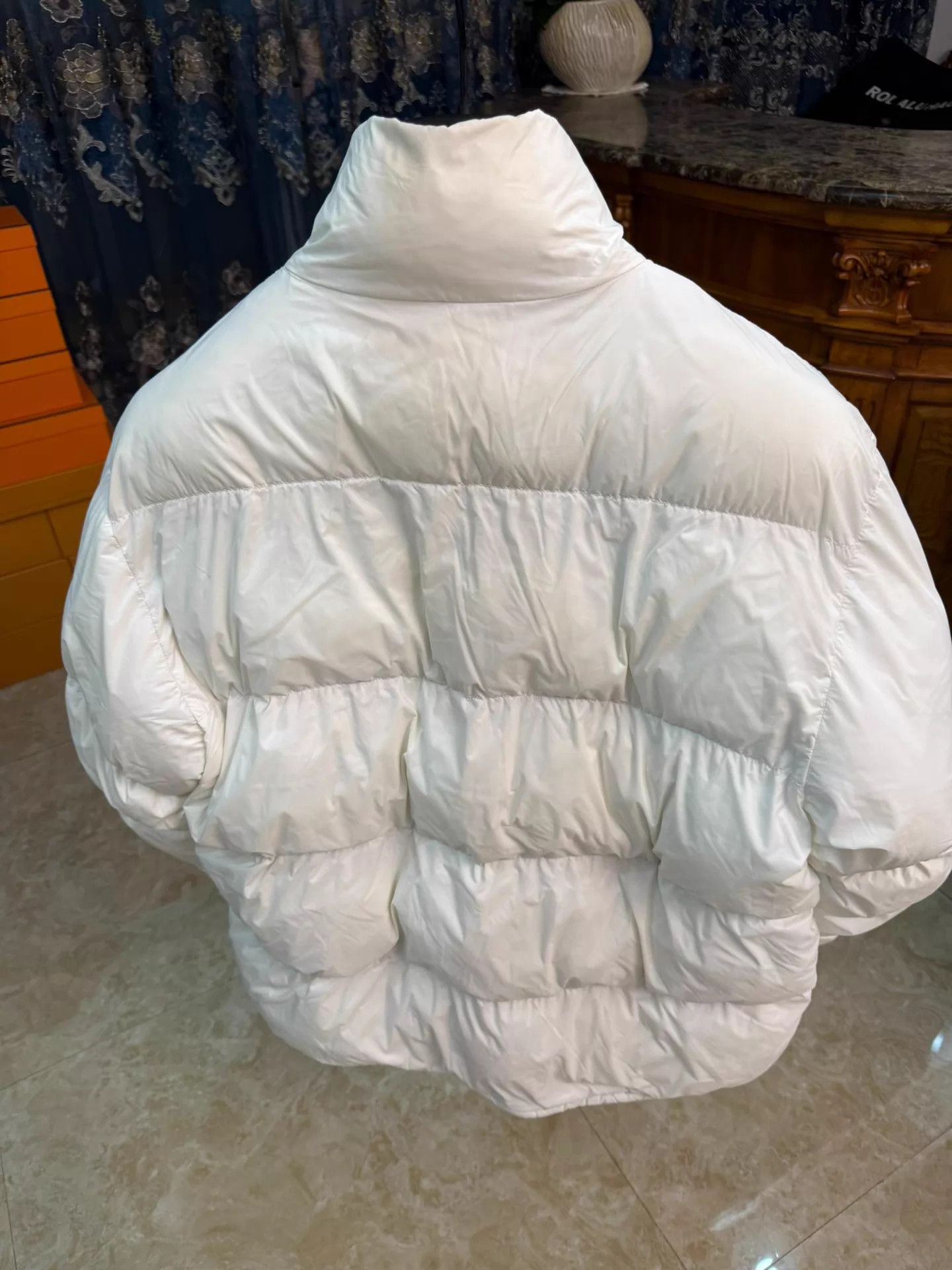 Balenciaga Balenciaga 3B Logo Oversized Ski Jacket Size 44 Size US S / EU 44-46 / 1 - 2 Thumbnail