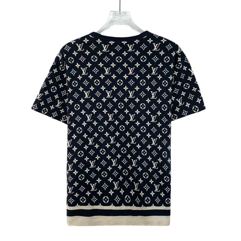 Louis Vuitton Louis Vuitton 23 black logo full print chain cotton crew n Size S / US 4 / IT 40 - 2 Thumbnail