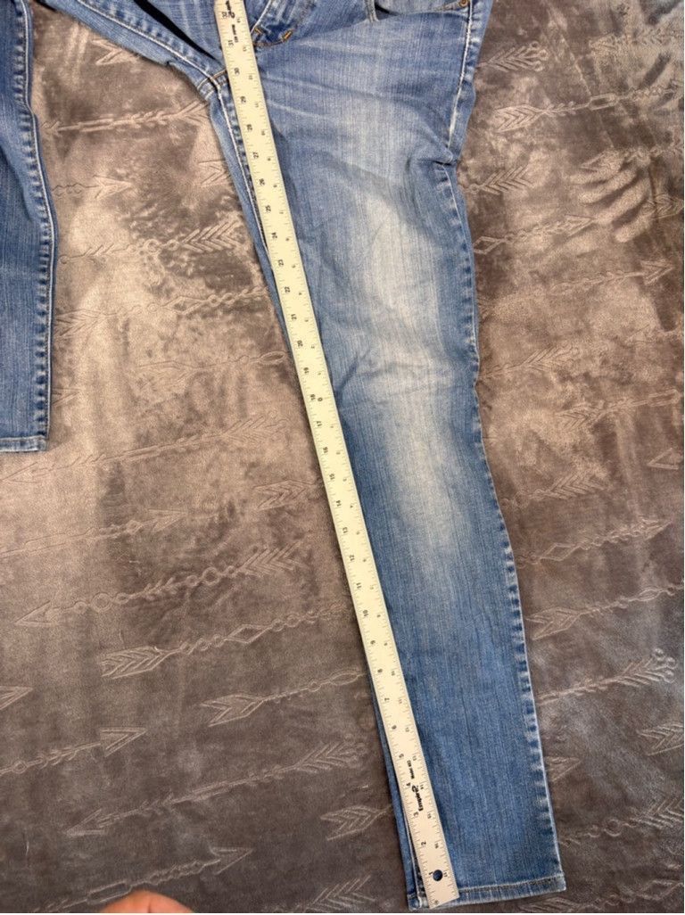 Levi's Women's Levi's Bold Curve Mid-Rise Skinny Jeans Size 28 Blue Size 28" / US 6 / IT 42 - 6 Thumbnail
