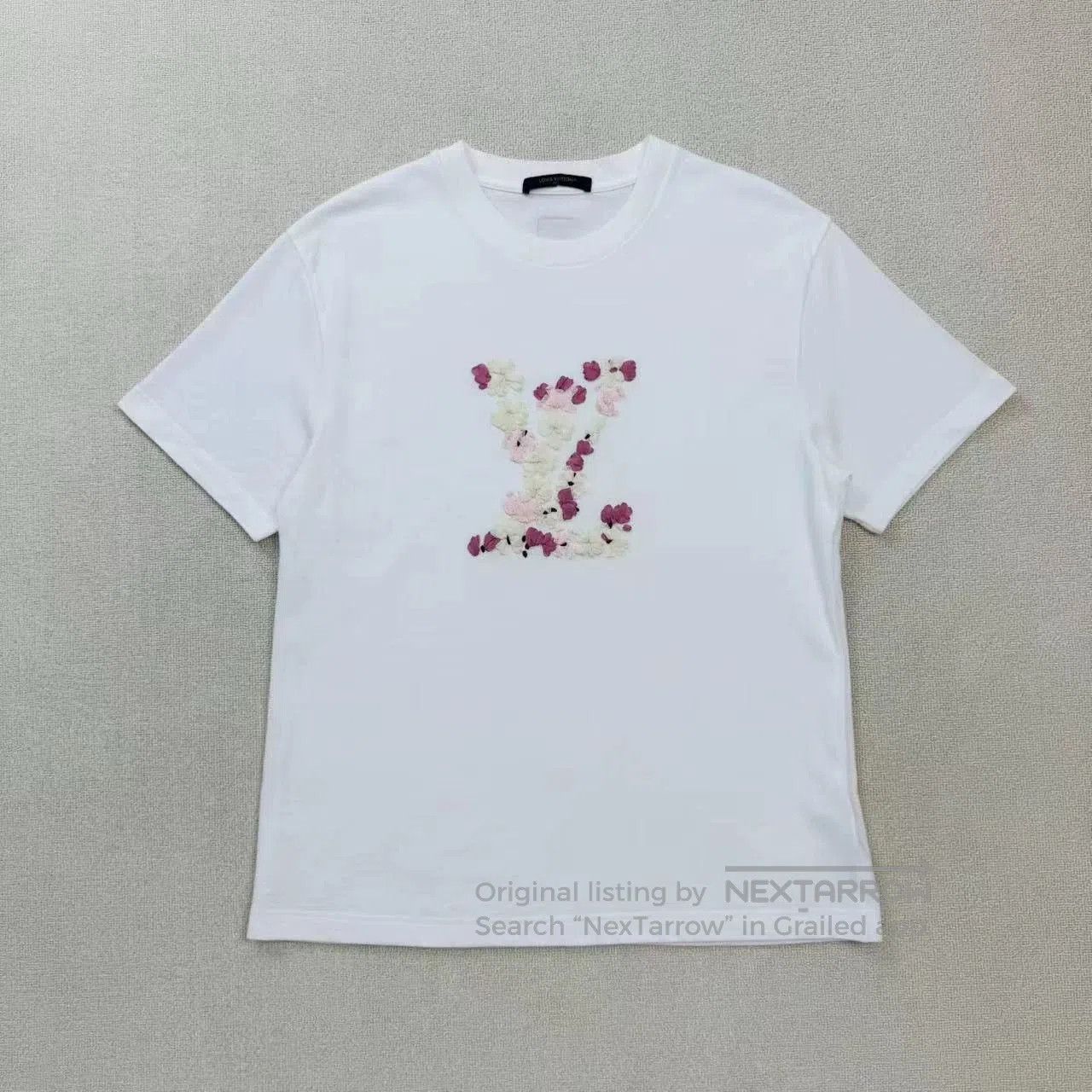 Louis Vuitton Louis Vuitton Floral Logo Short Sleeve Tee L 99 New