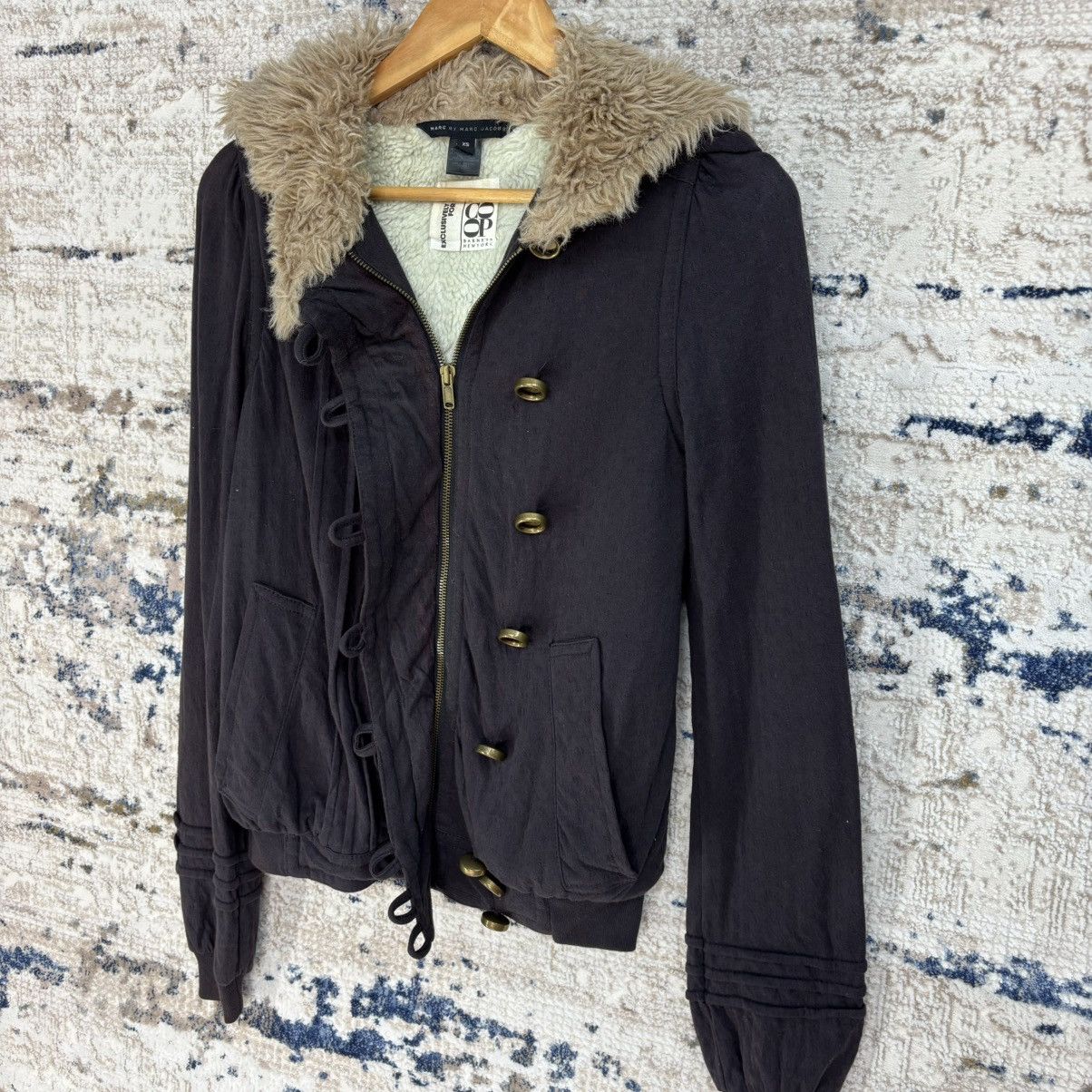 Marc by Marc Jacobs MARC by MARC JACOB x BARNEY NEW YORK FAUX FUR JACKET Size XS / US 0-2 / IT 36-38 - 8 Thumbnail