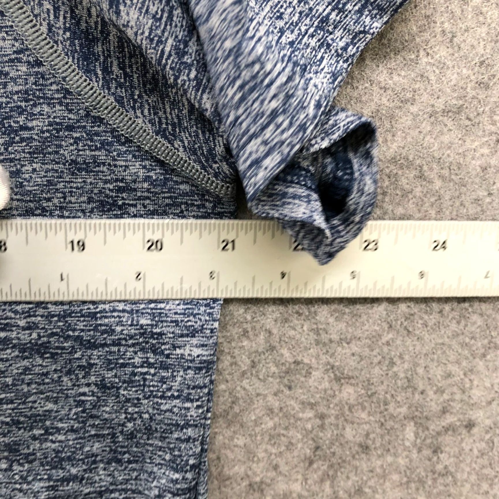 Under Armour Under Armour HeatGear T Shirt Mens S Loose Short Sleeve Raglan Crewneck Breathable Lightweight Moisture Wicking Blue Heather Sports Activewear Shirt Size US S / EU 44-46 / 1 - 8 Thumbnail