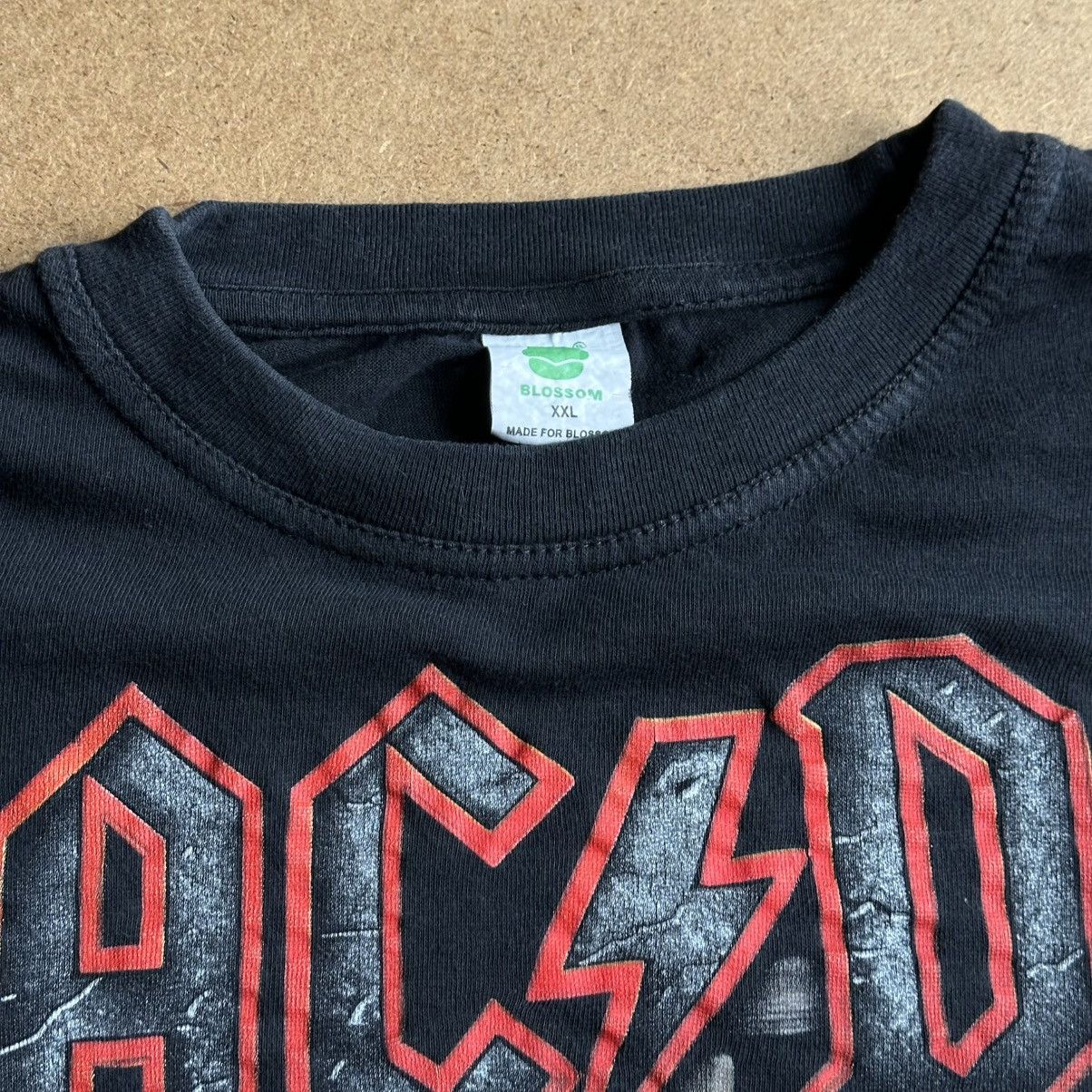 Band Tees Vintage y2k AC/DC Hells Bells Promo Band Tee Size US XL / EU 56 / 4 - 6 Thumbnail