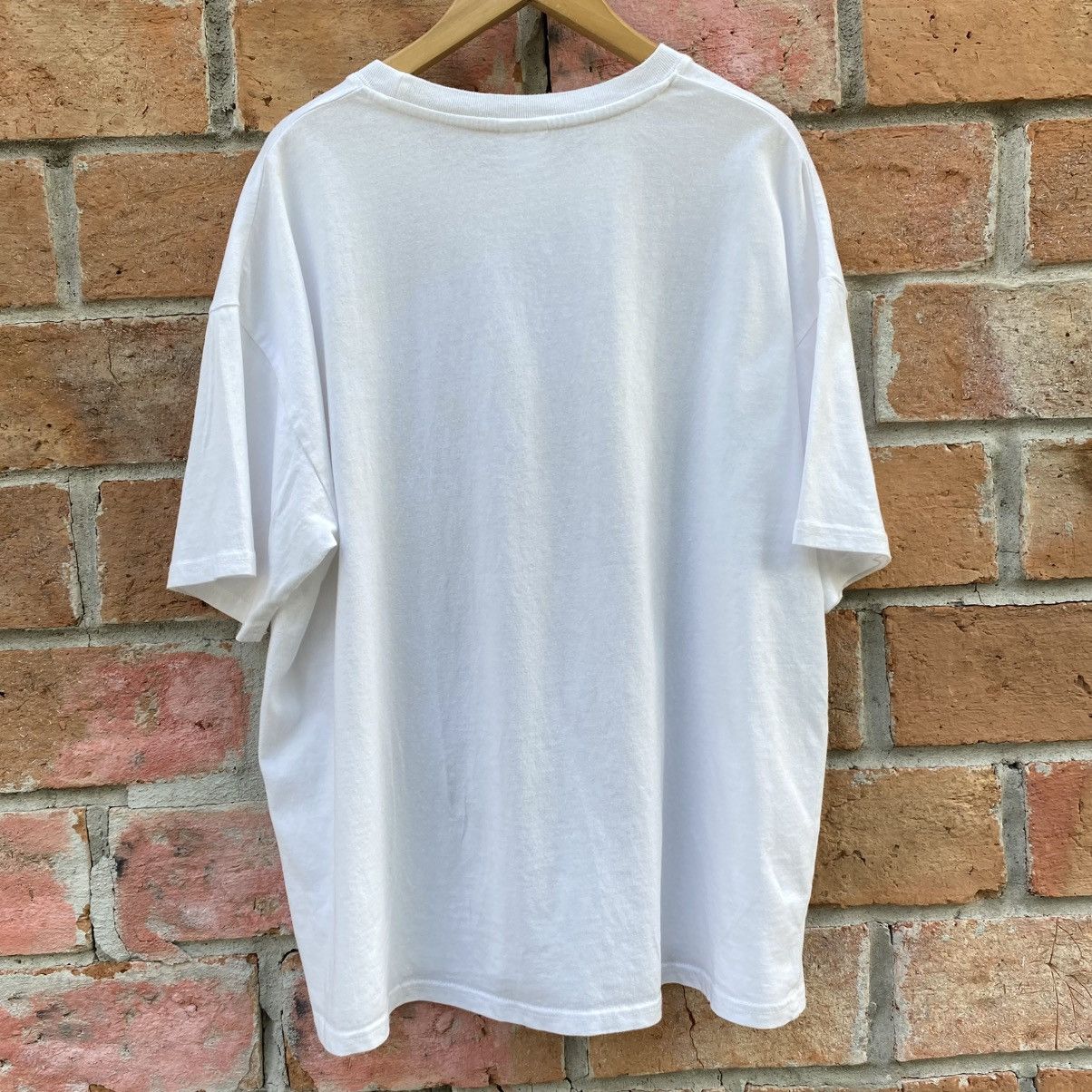 Designer × Japanese Brand CINNAMOROLL White Short Sleeve Tee with Cute Doll Print Size US M / EU 48-50 / 2 - 15 Thumbnail