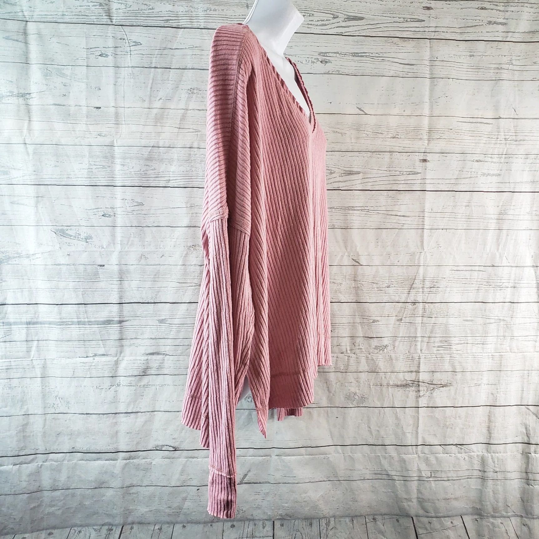 Vintage VINTAGE Wild Fable Ribbed Top Pink Long Sleeve V-Neck Oversized Womens 2XL Size XXL / US 16-18 / IT 52-54 - 3 Thumbnail