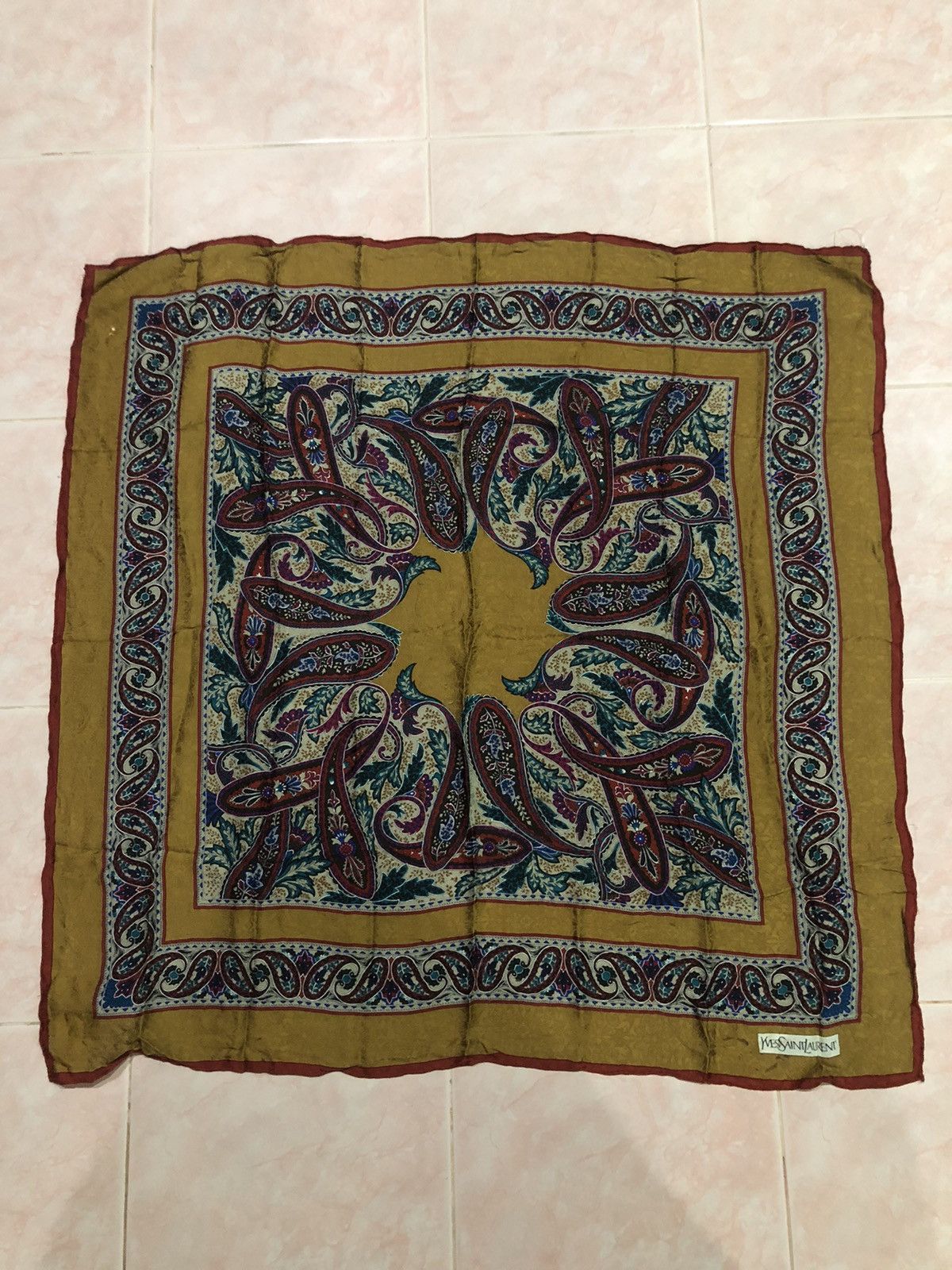 Designer × Yves Saint Laurent Yves Saint Laurent Florals Silk Scarf Size ONE SIZE - 1 Thumbnail