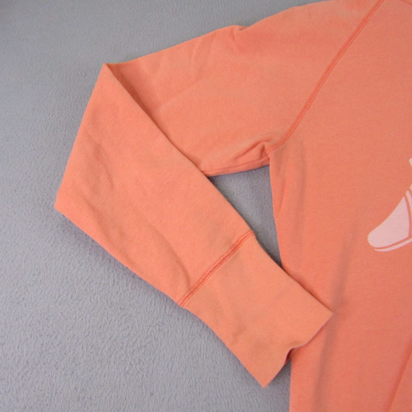 Nike VINTAGE Nike Women's Hoodie Pullover Sweatshirt Large Pink Activewear Sports 90s Size L / US 10 / IT 46 - 3 Thumbnail