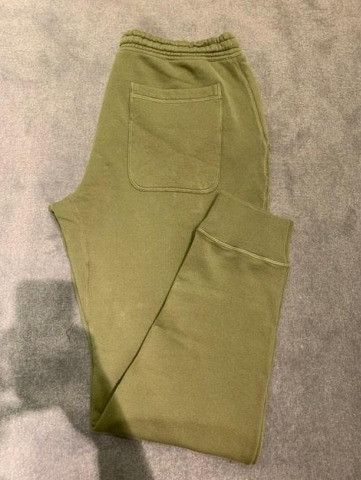 Tom Ford o1w1db10225 TFJ208 Sweatpants & Joggers in Military Green Size US 30 / EU 46 - 1 Thumbnail