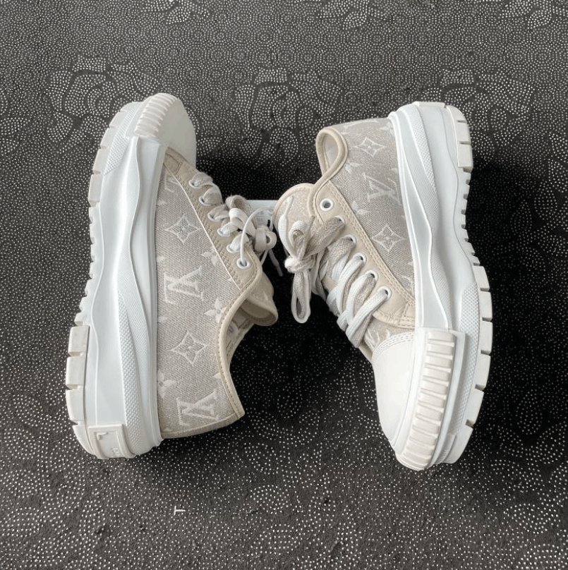 Louis Vuitton Louis Vuitton low-top shoes Size US 7 / IT 37 - 8 Thumbnail