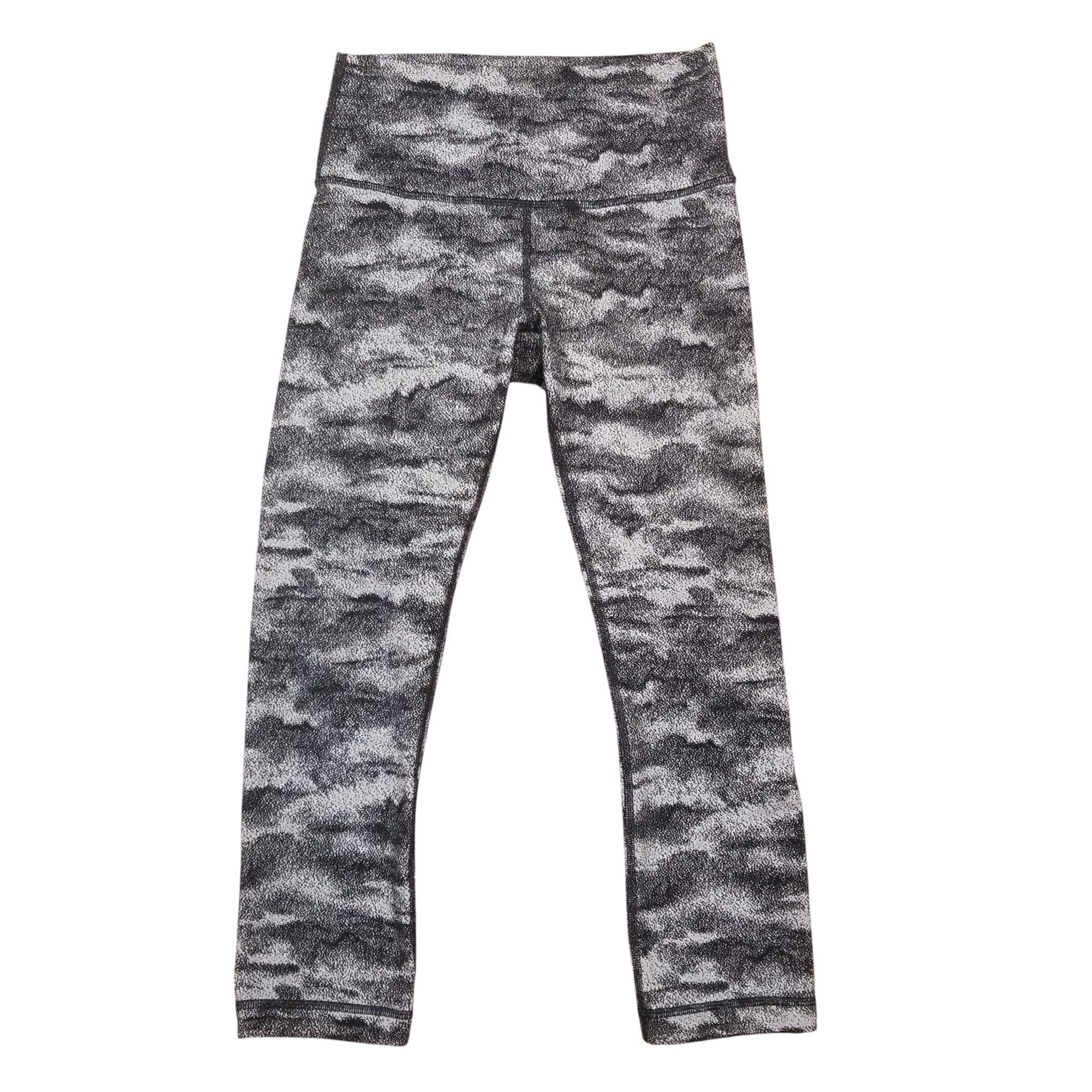 Lululemon Wunder Under Crop (Hi-Rise) (21") Luon Hazy Days Size 26" / US 2 / IT 38 - 1 Thumbnail