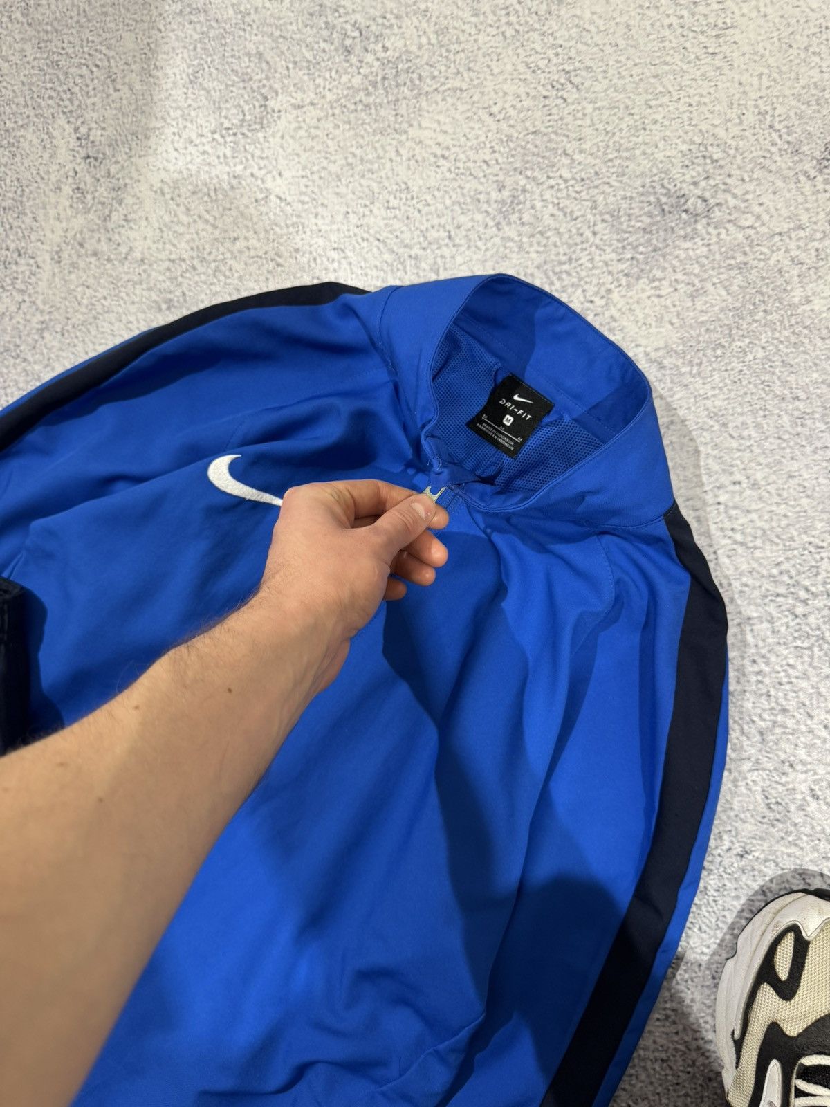 Nike × Vintage Vintage Nike tracksuits nylon jacket and pants men’s M Y2K Size 36R - 8 Thumbnail