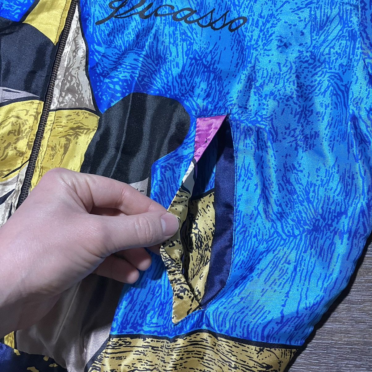 Vintage Vintage 90s PICASSO Art Design Satin Bomber Jacket Size US L / EU 52-54 / 3 - 6 Thumbnail
