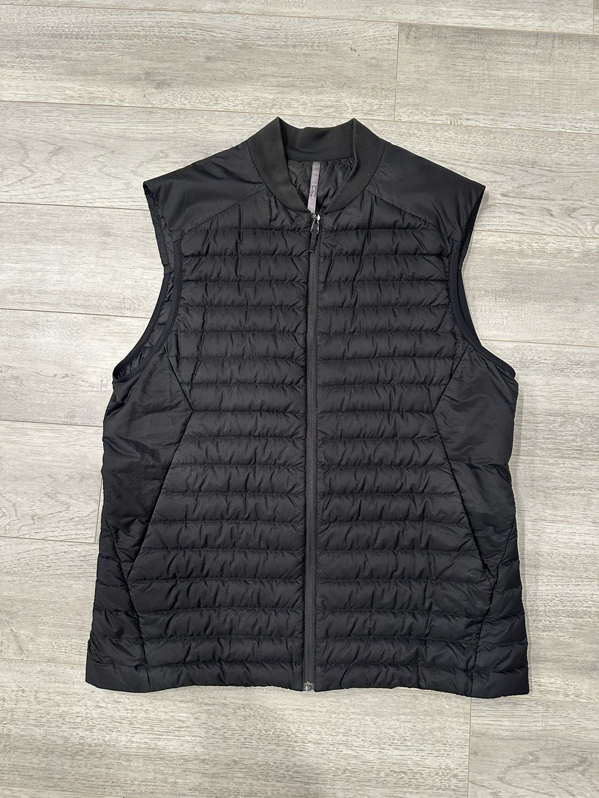 ARC'TERYX VEILANCE(アークテリクス ヴェイランス) 