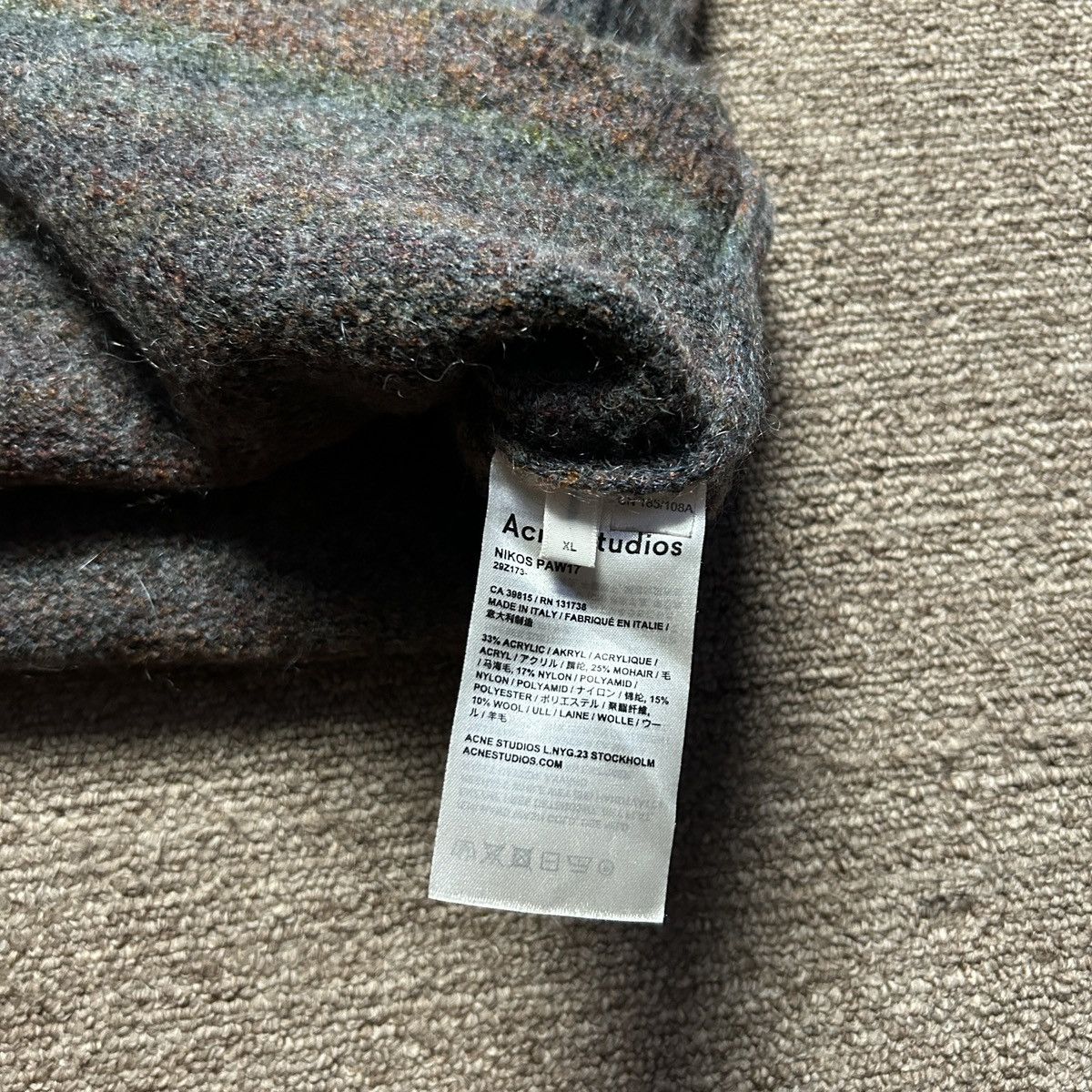 Acne Studios mohair multicolor sweater Size US XL / EU 56 / 4 - 5 Thumbnail