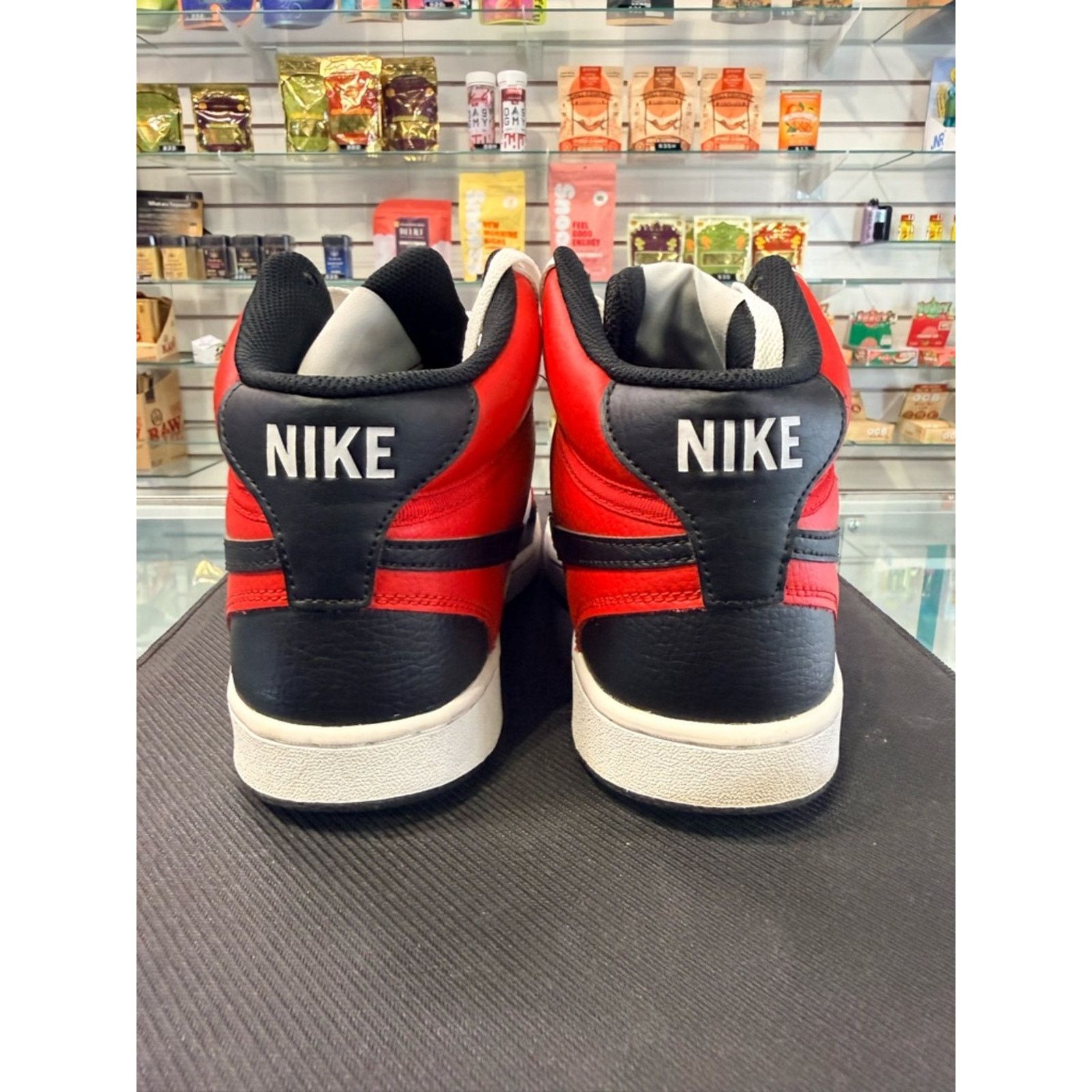 Nike Air Jordan Bred Black Red Basketball Shoes Size US 9 / EU 42 - 2 Thumbnail