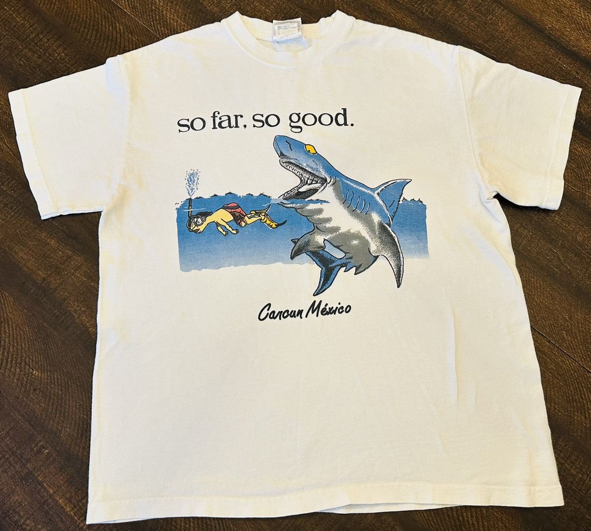Other Vintage 90's Hungry Shark and Snorkeler T Shirt Size L Size US L / EU 52-54 / 3 - 1 Thumbnail