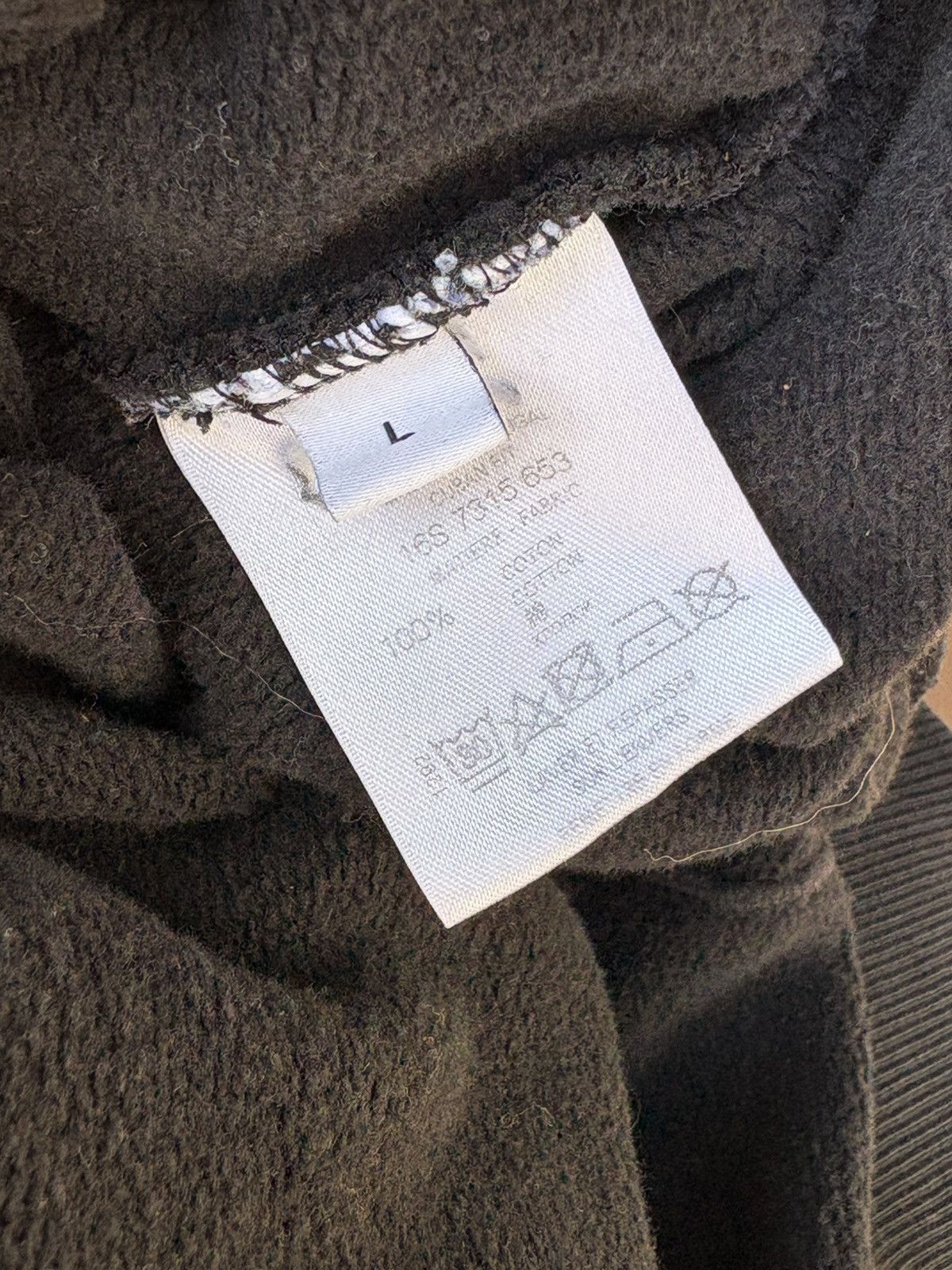 Givenchy Givenchy monkeys crewneck Size US L / EU 52-54 / 3 - 3 Thumbnail