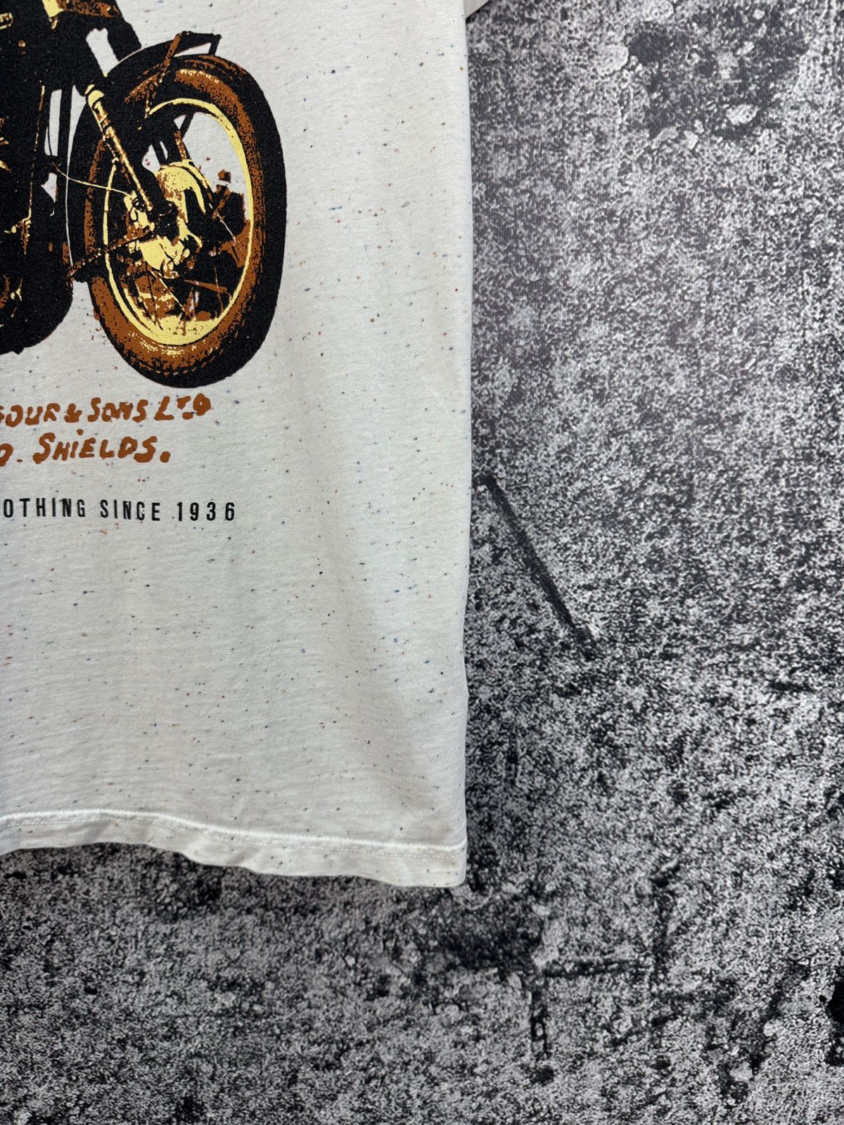 Barbour × MCQ Men’s Barbour Steve McQueen Racer Motorcycle T-Shirt Size L Size US L / EU 52-54 / 3 - 5 Thumbnail