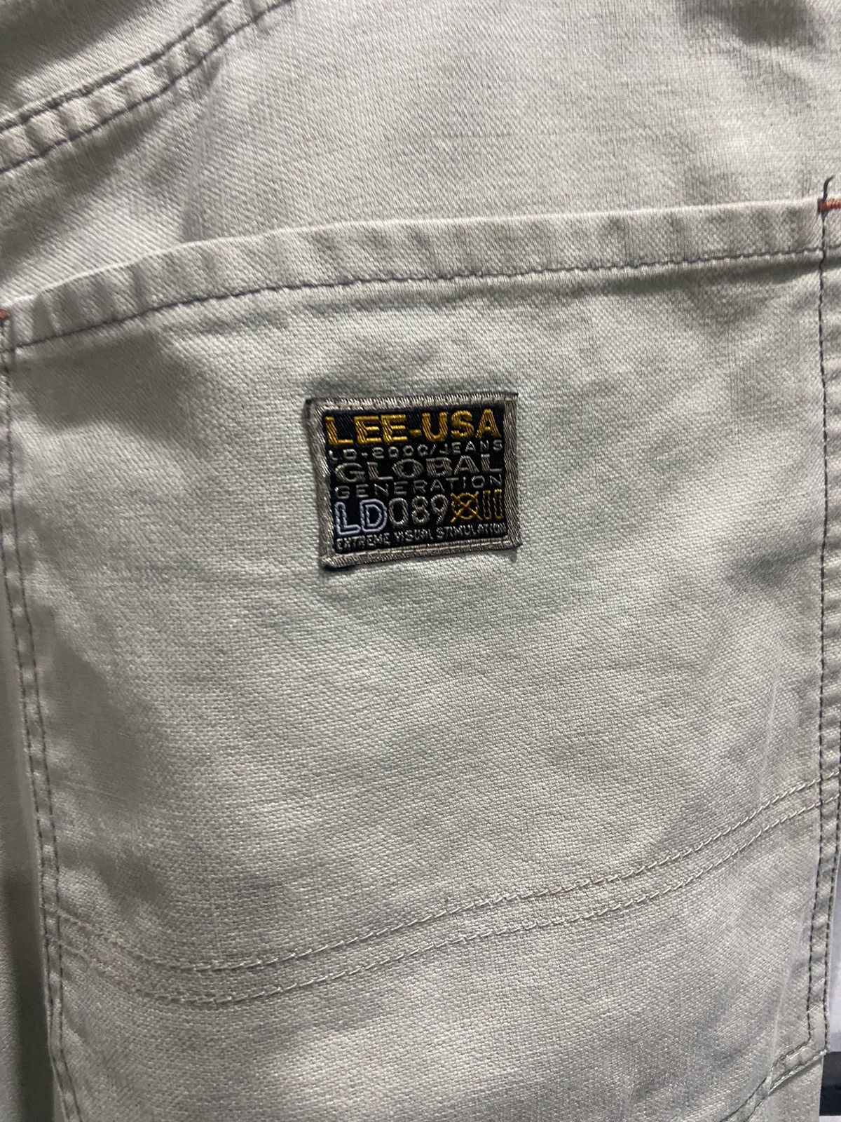 Lee × Vintage Lee big pocket jorts Size US 34 / EU 50 - 4 Thumbnail